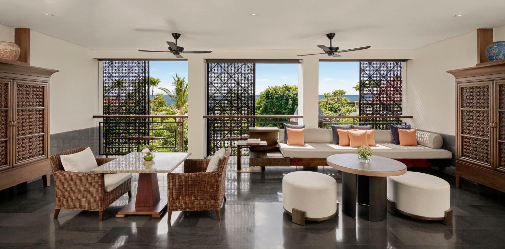 One-Bedroom King Suite Garden View