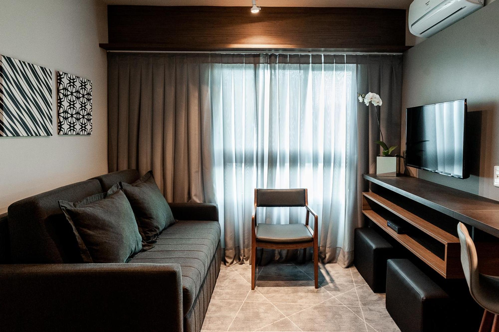 Suite Casal King com sofá-cama