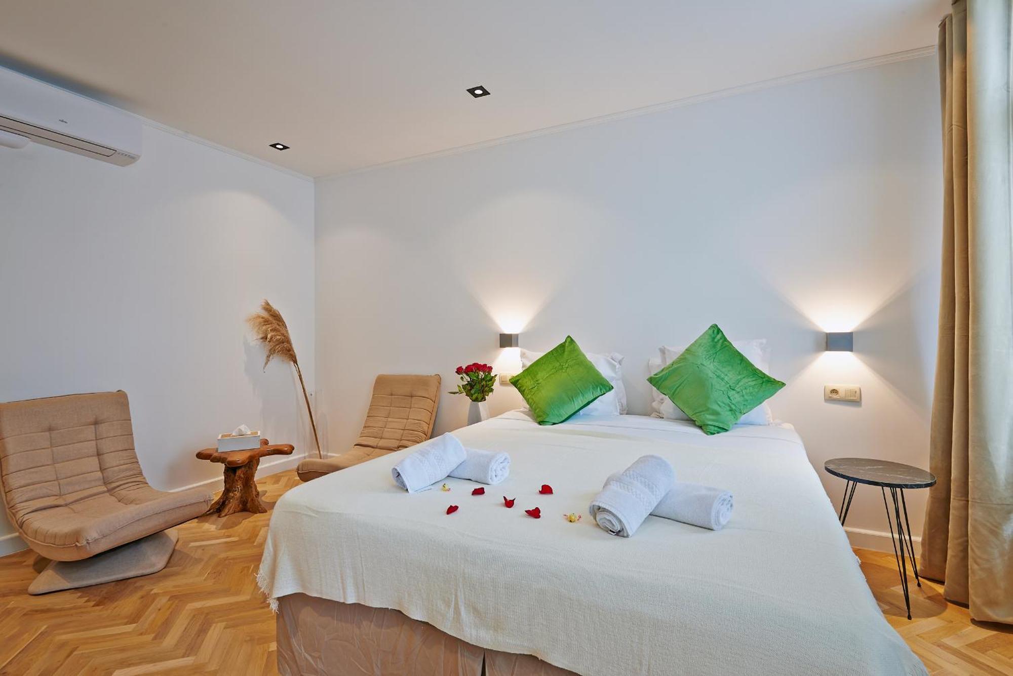 Superior Queen Room