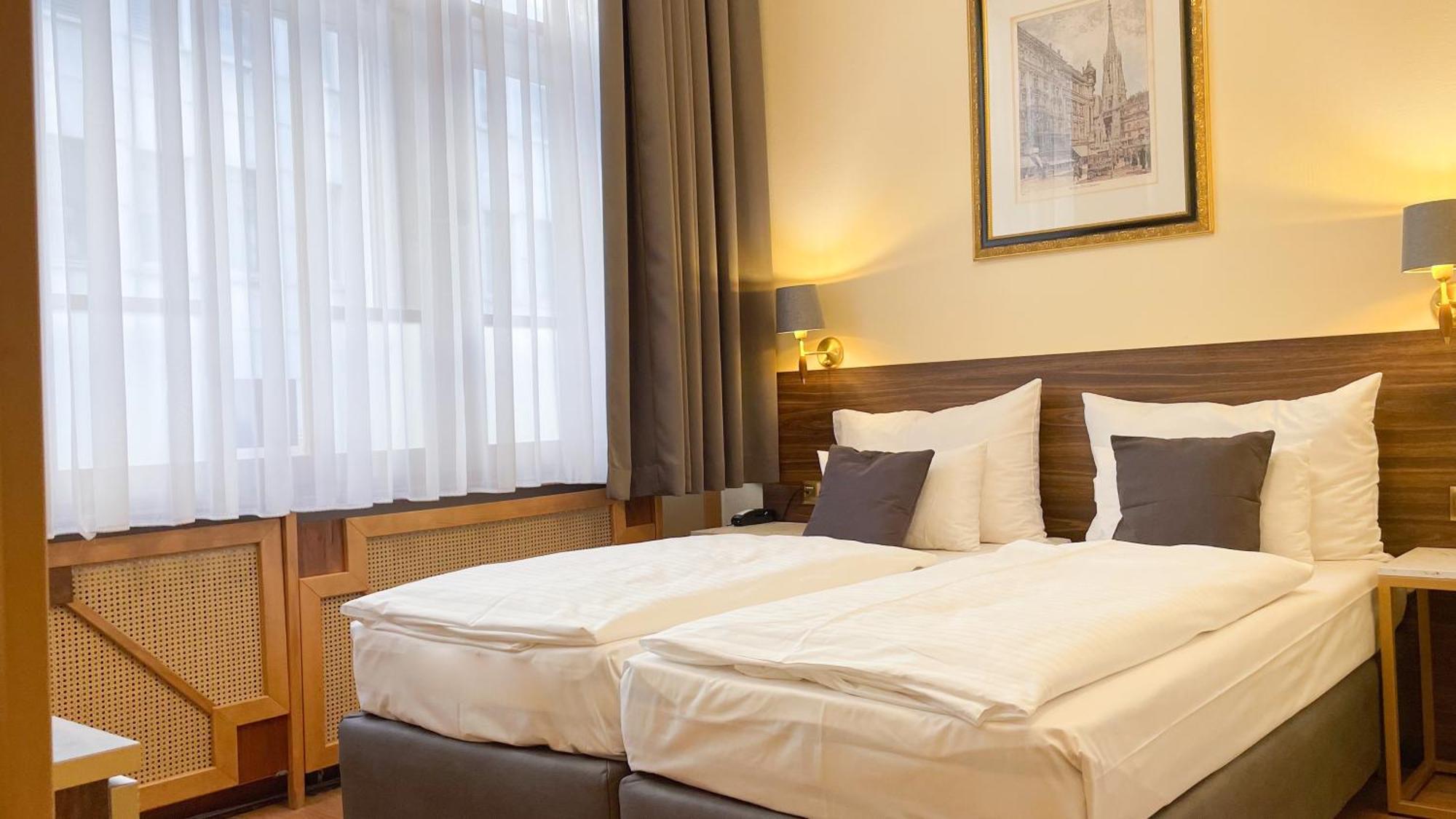Classic Double Room