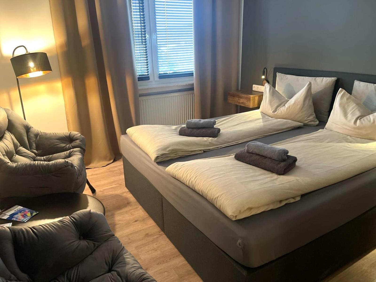 Junior Suite,1522678417:JPEG