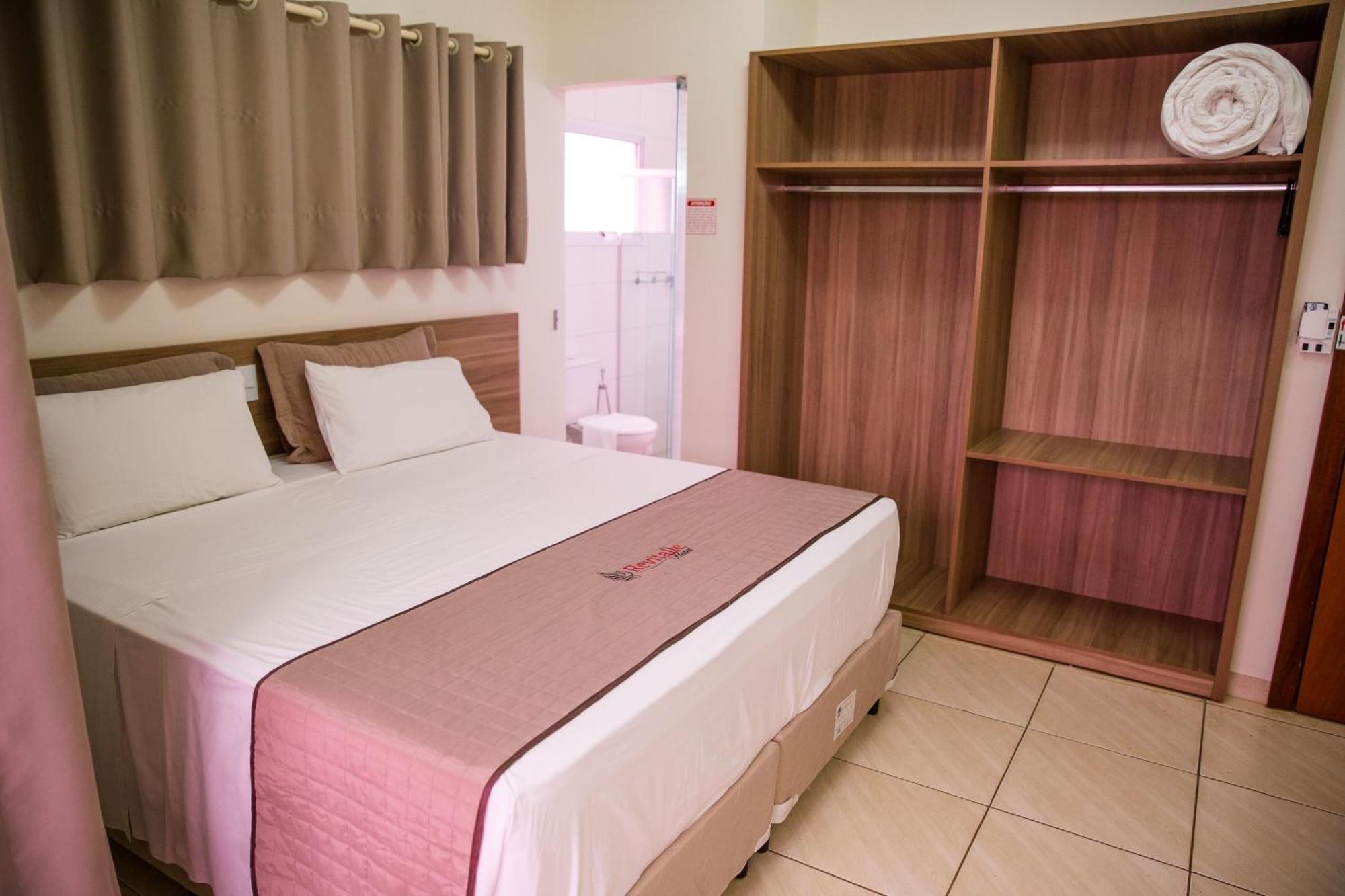 Apartamento com Varanda