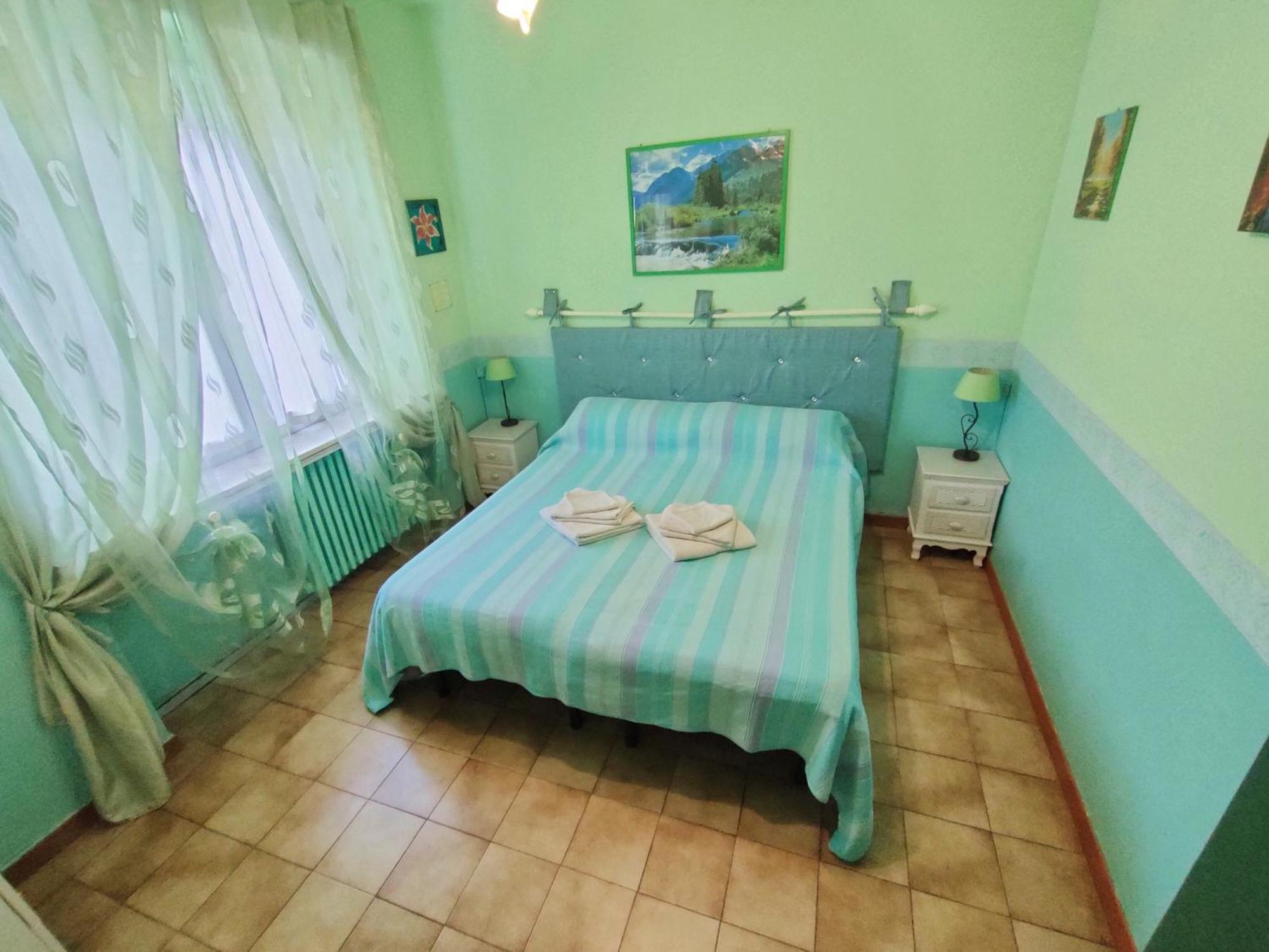 Double or Twin Room Private Bathroom