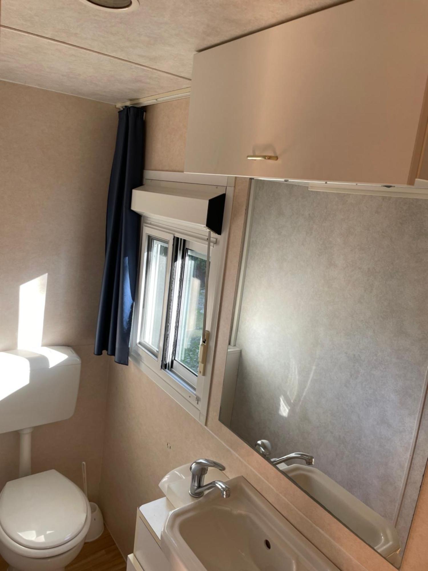 Mobile Home,1522929754:JPEG