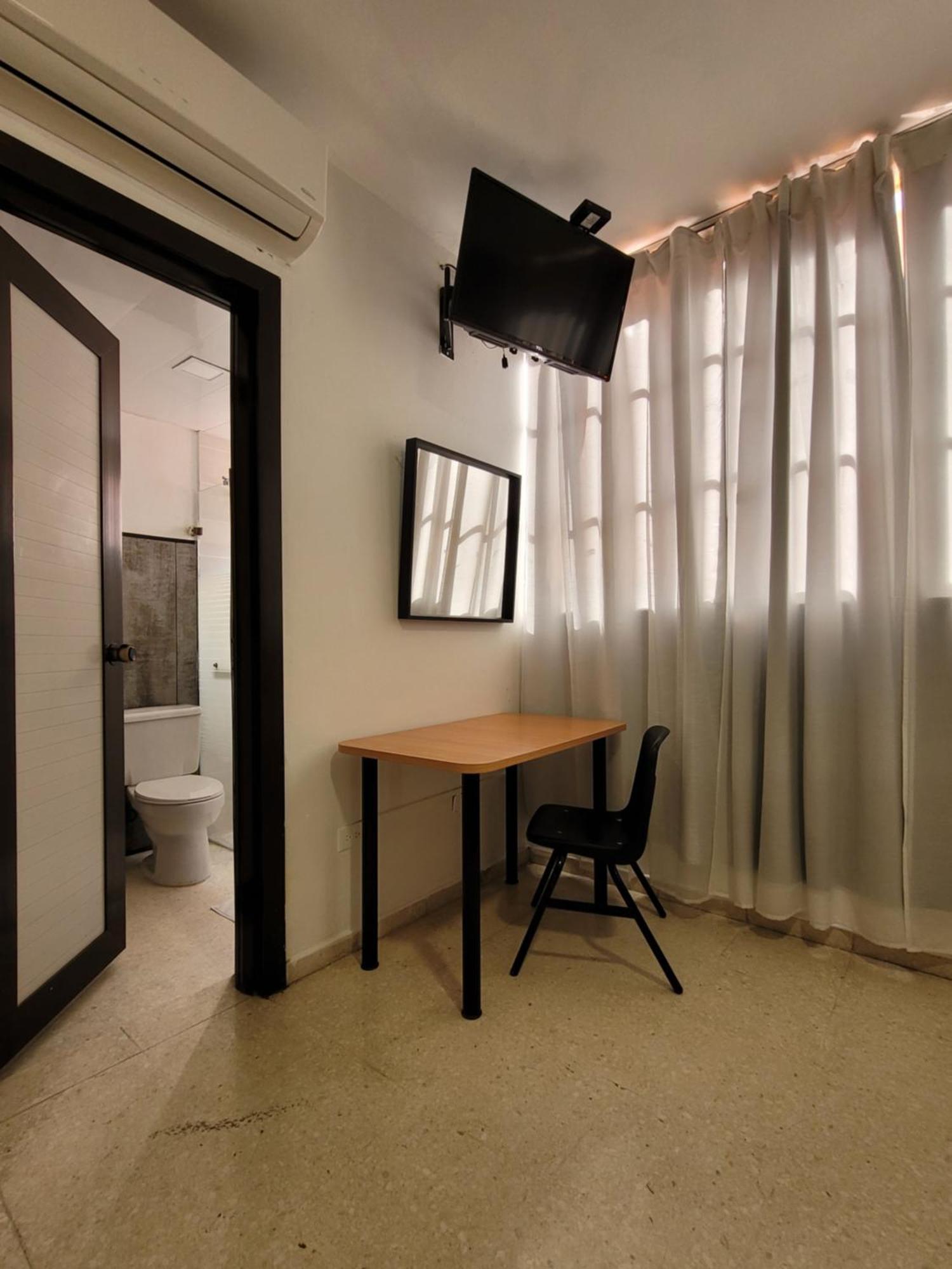 Standard Single Room,1523375263:JPEG