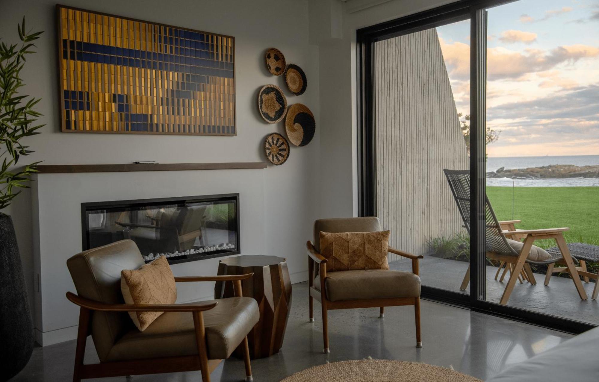 Deluxe Suite with Sea View