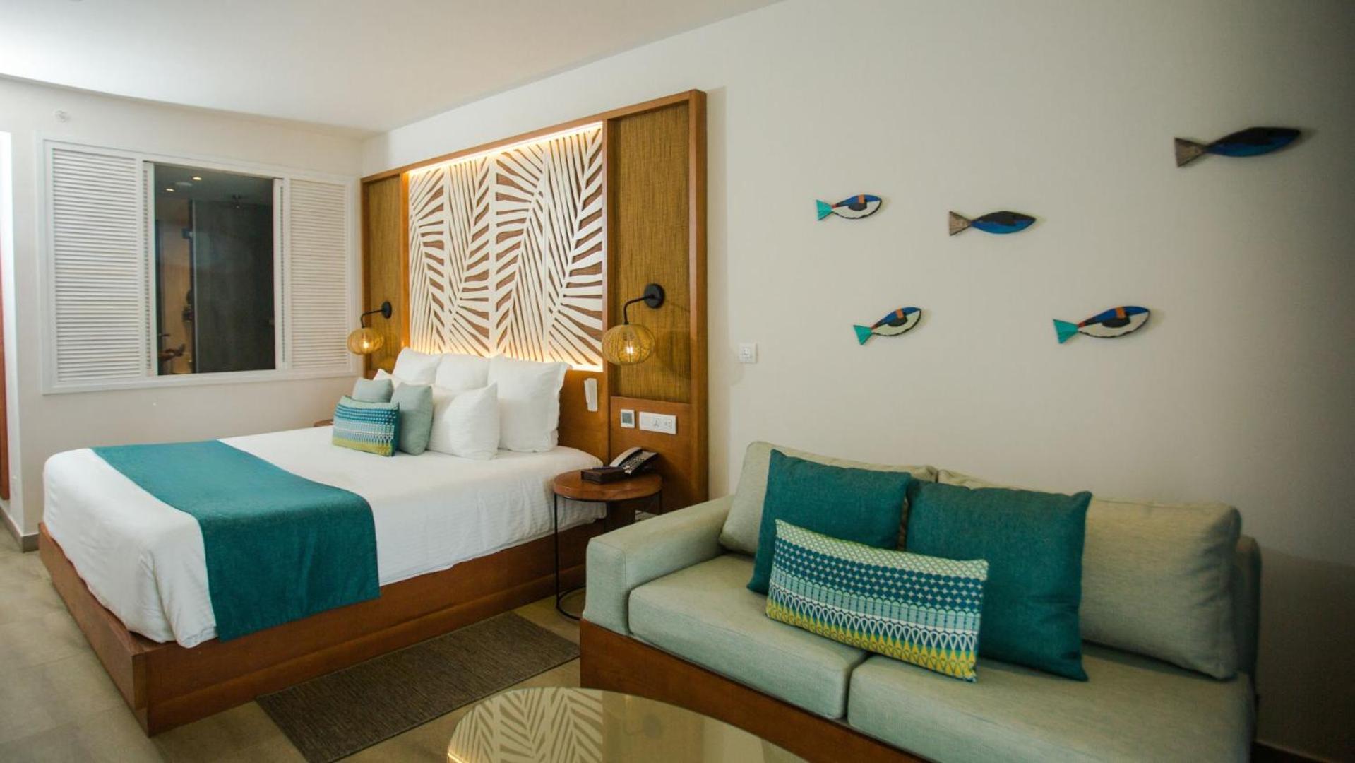 Junior Suite Tropical View King