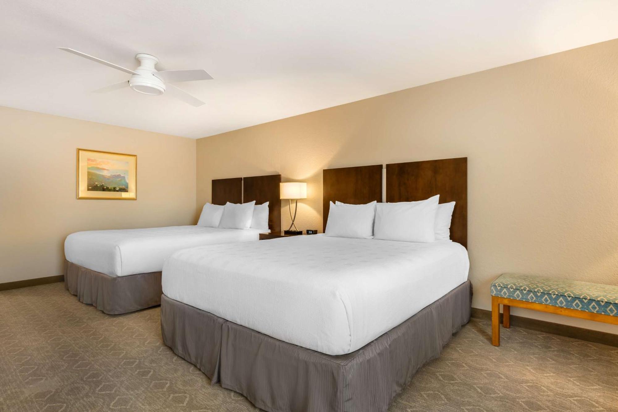 King Room Two King Beds Non-Smoking