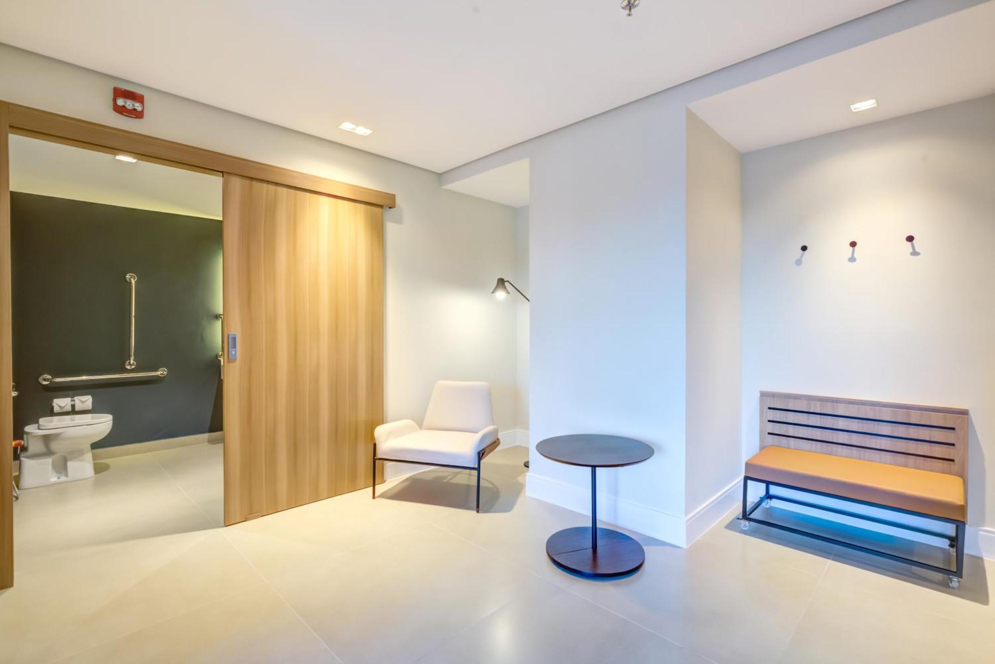 Queen Room Disability Access