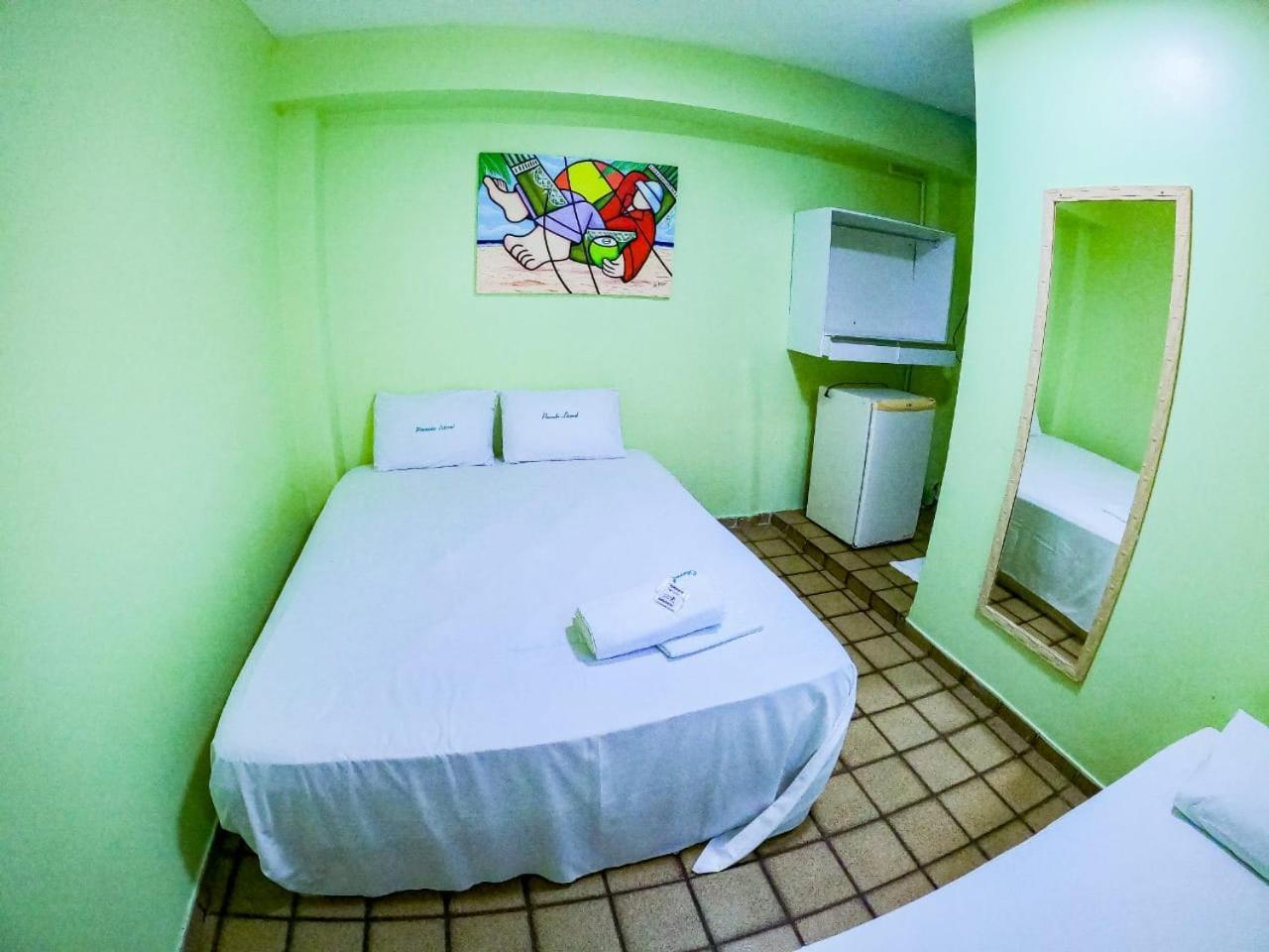 Basic Triple Room