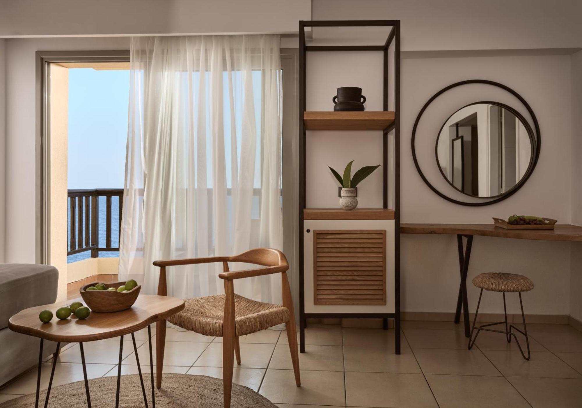 Lifestyle Suite Sea View,1525914559:JPEG