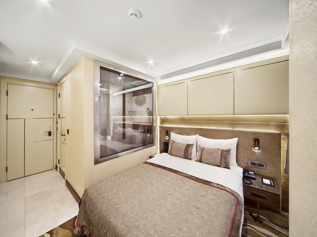 Superior Double or Twin Room,1209718162:JPEG