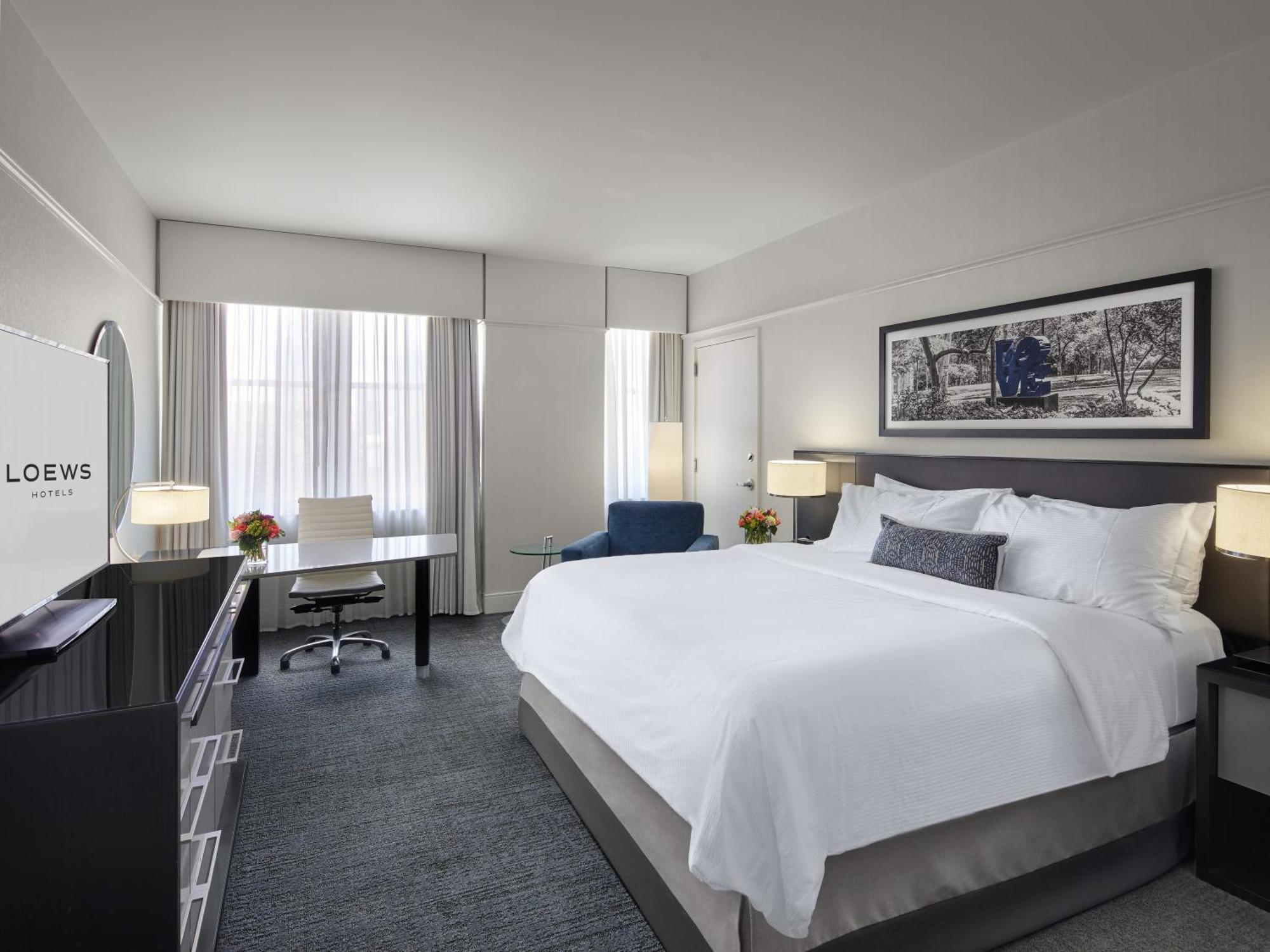 Deluxe Queen Room