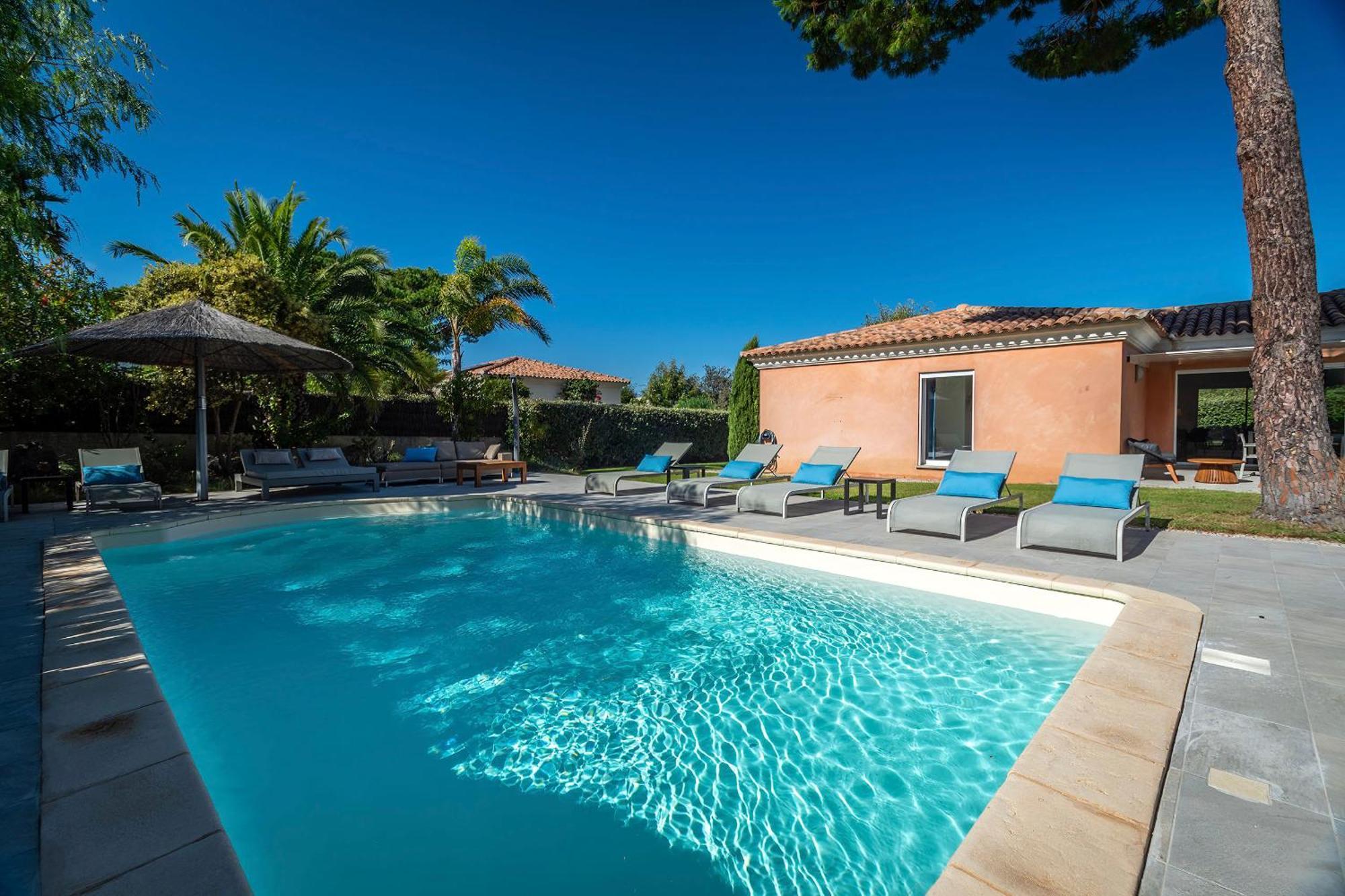 Villa Master Suite Private Pool