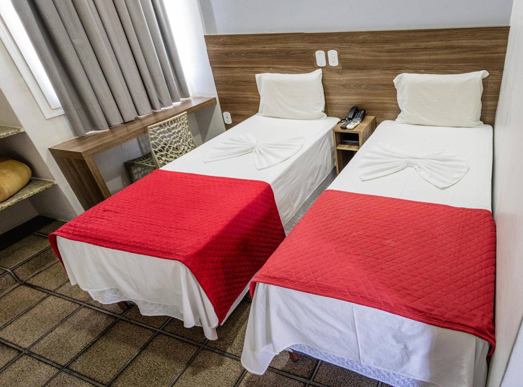 Single Room,1526343874:JPEG