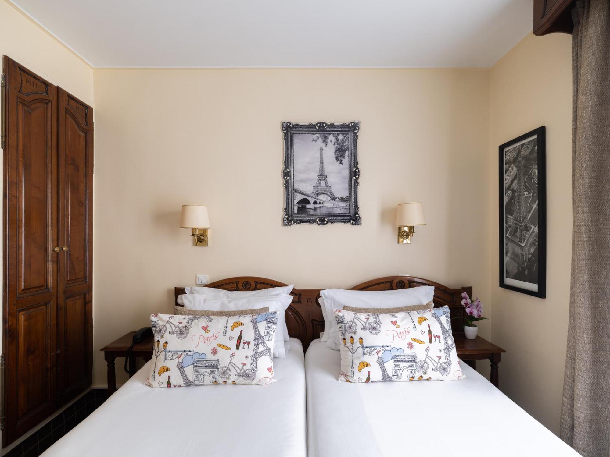 Small Twin Room,1526534575:JPEG