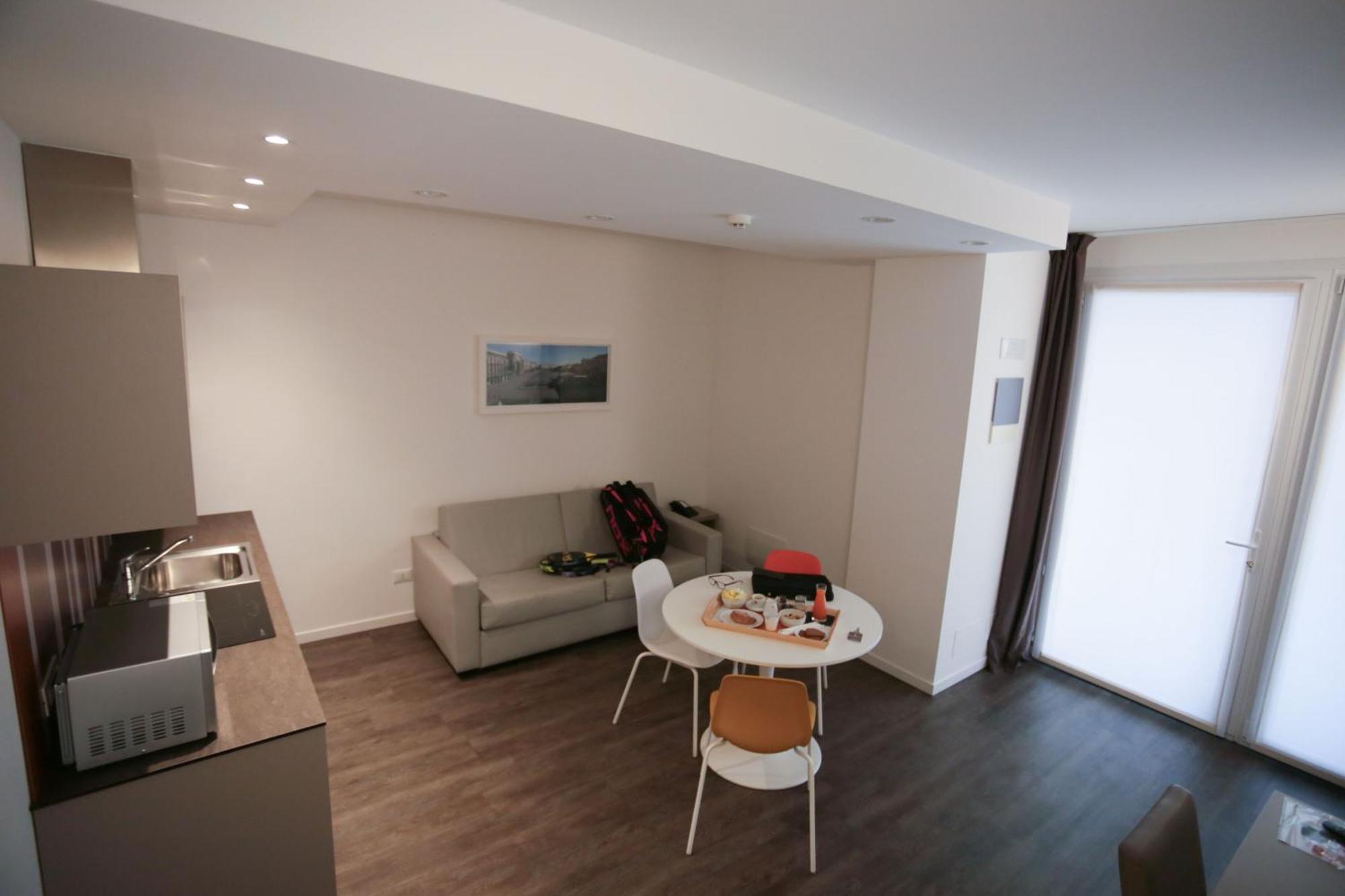 One-Bedroom Suite