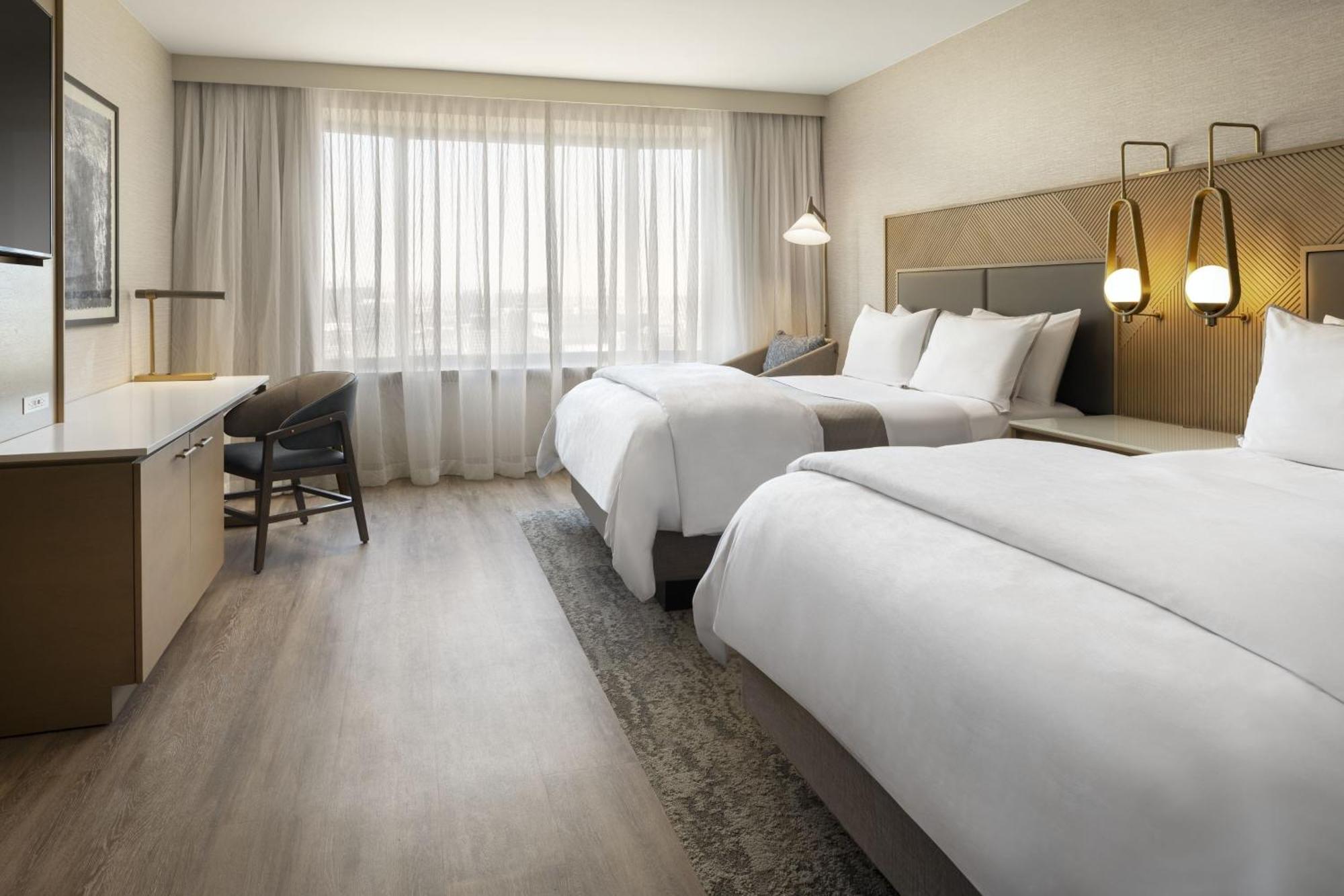 Standard Queen Room with Two Queen Beds,1527087196:JPEG