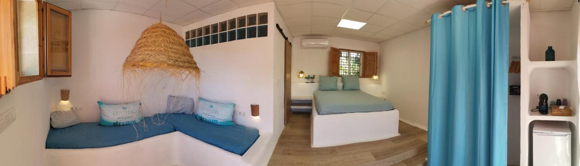 Quadruple Room Terrace