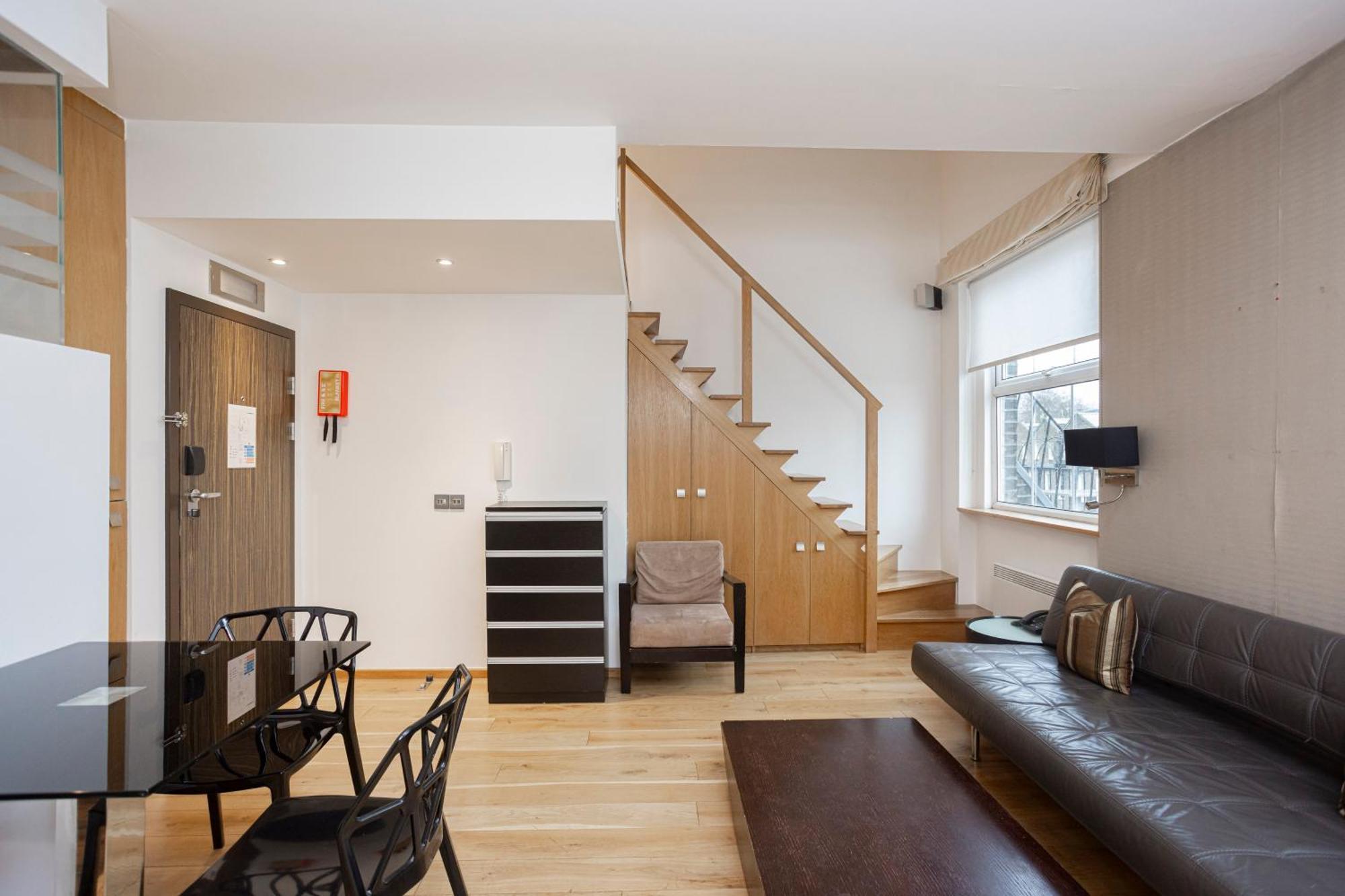 Triple Split Level Studio