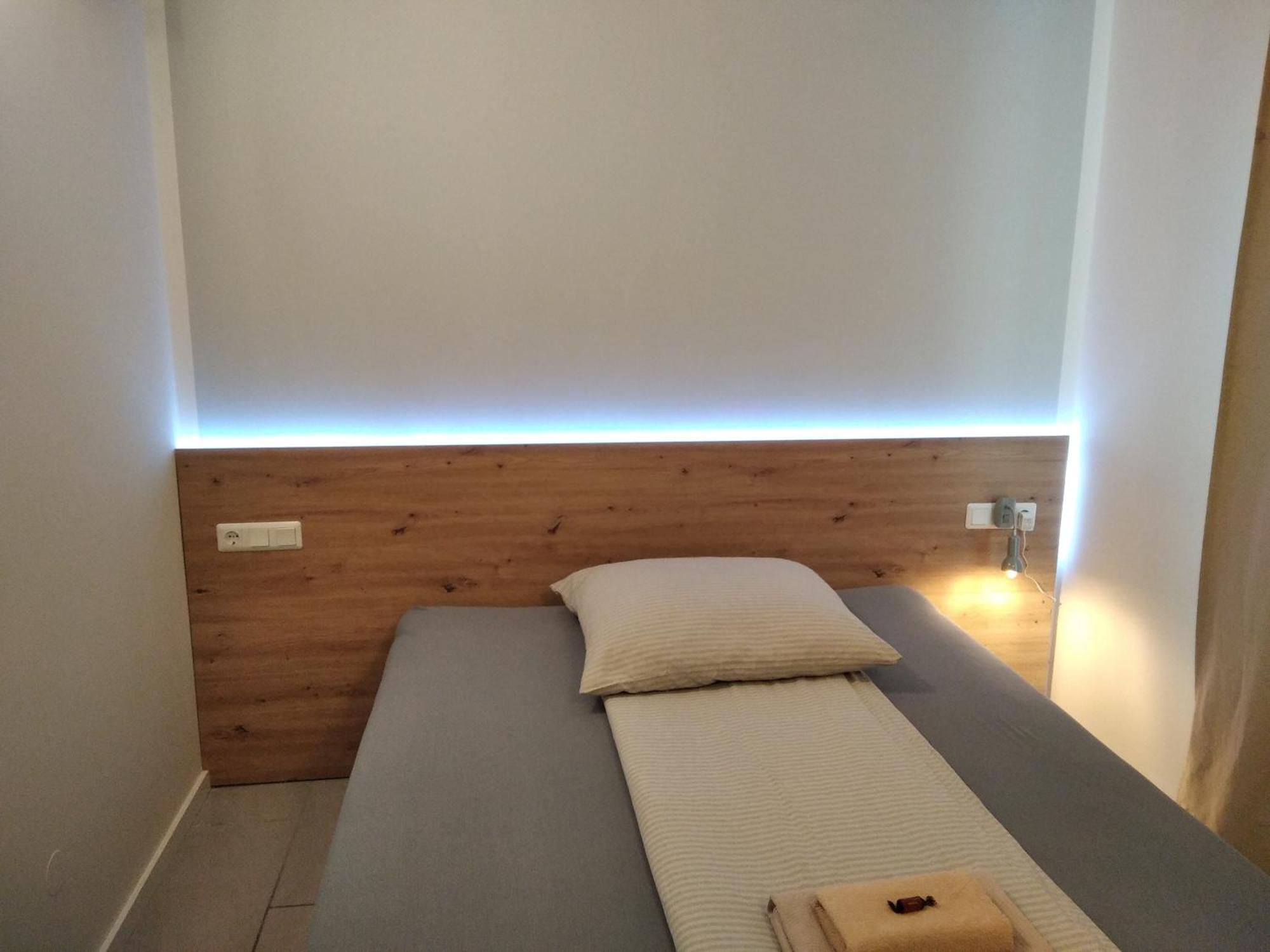 Double Room Private Bathroom