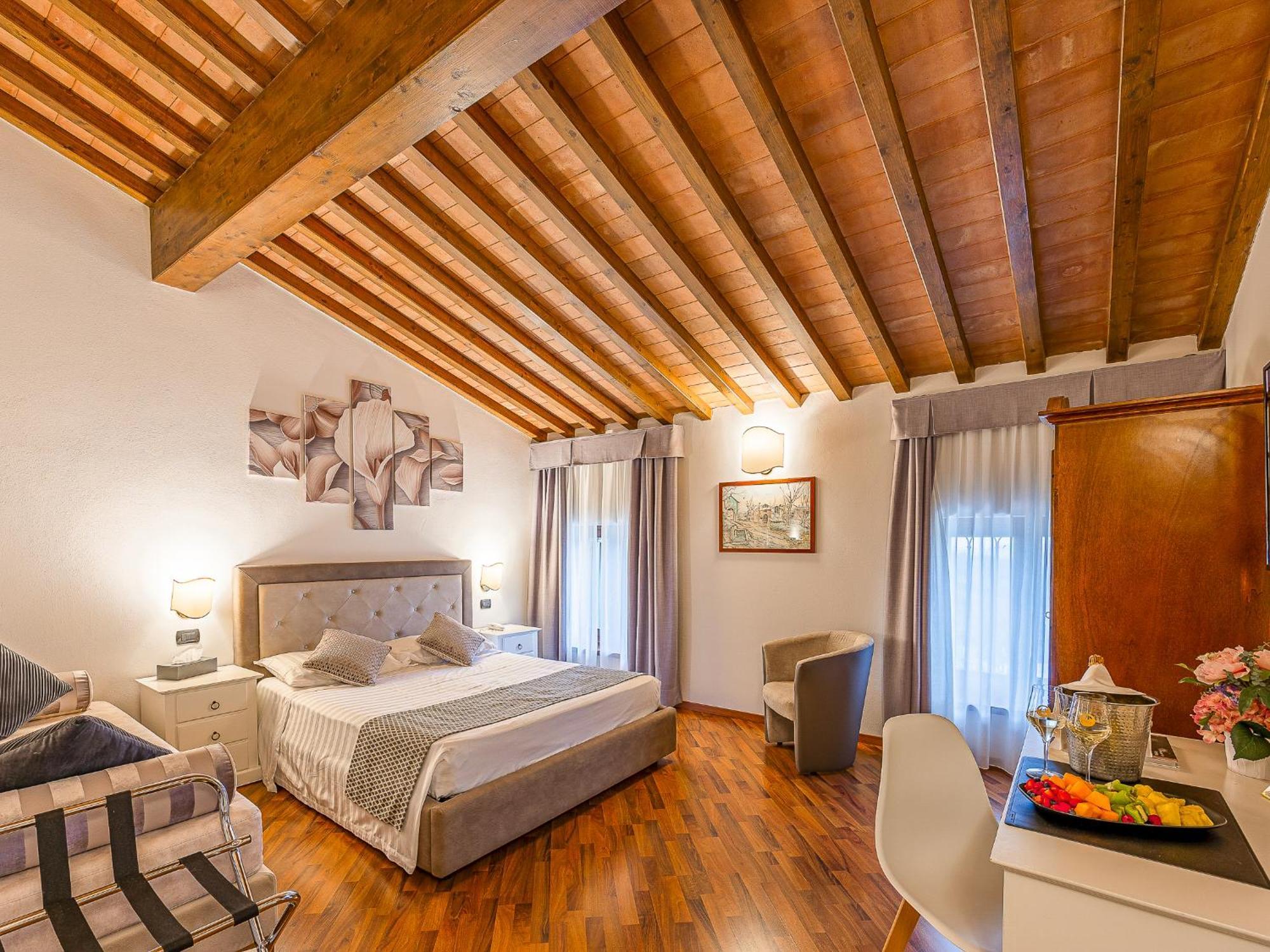 King Room