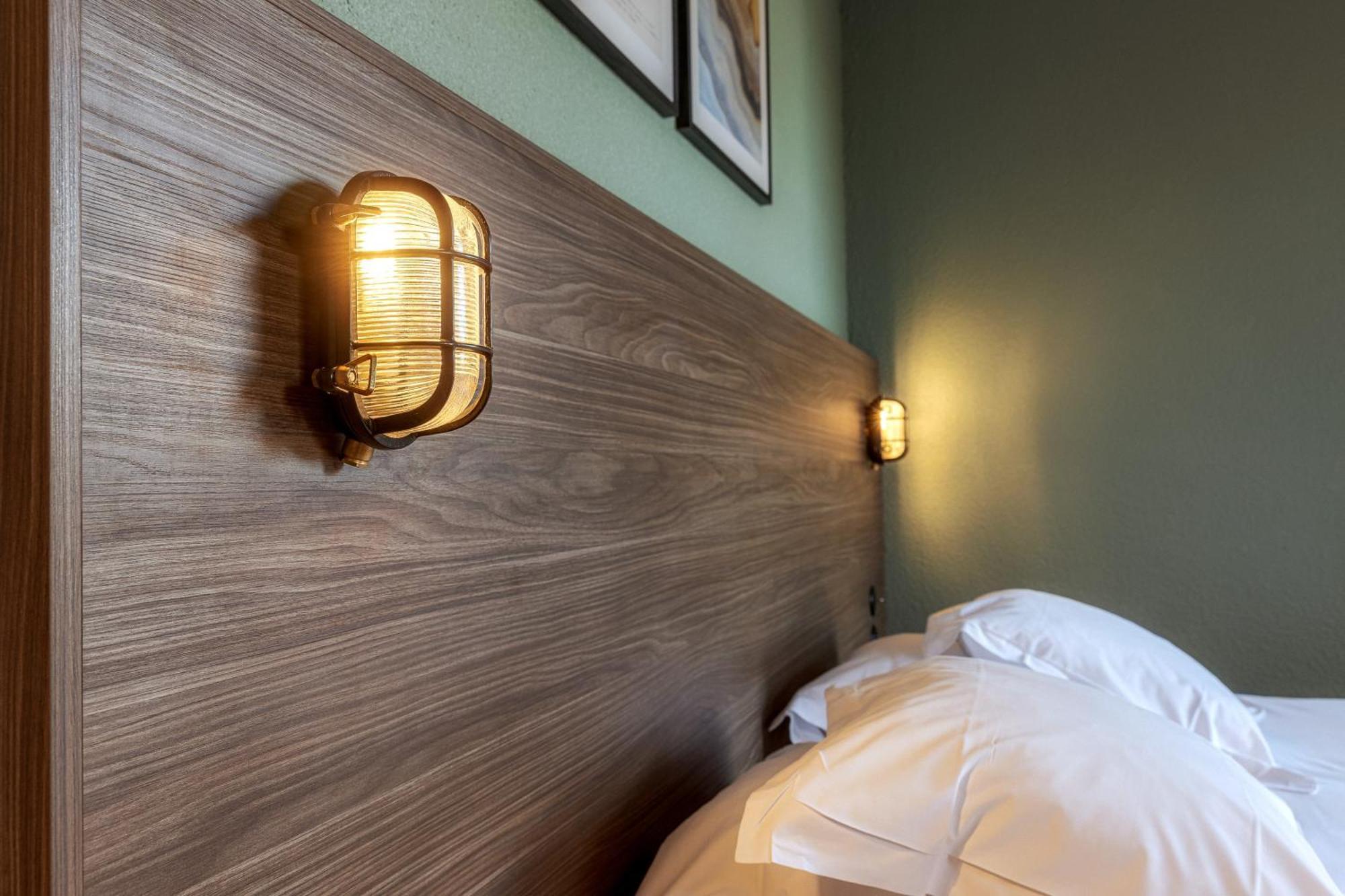 Standard Twin Room,1536762322:JPEG