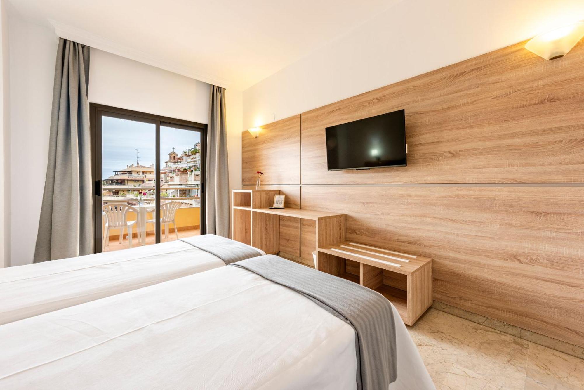 Double or Twin Room Terrace