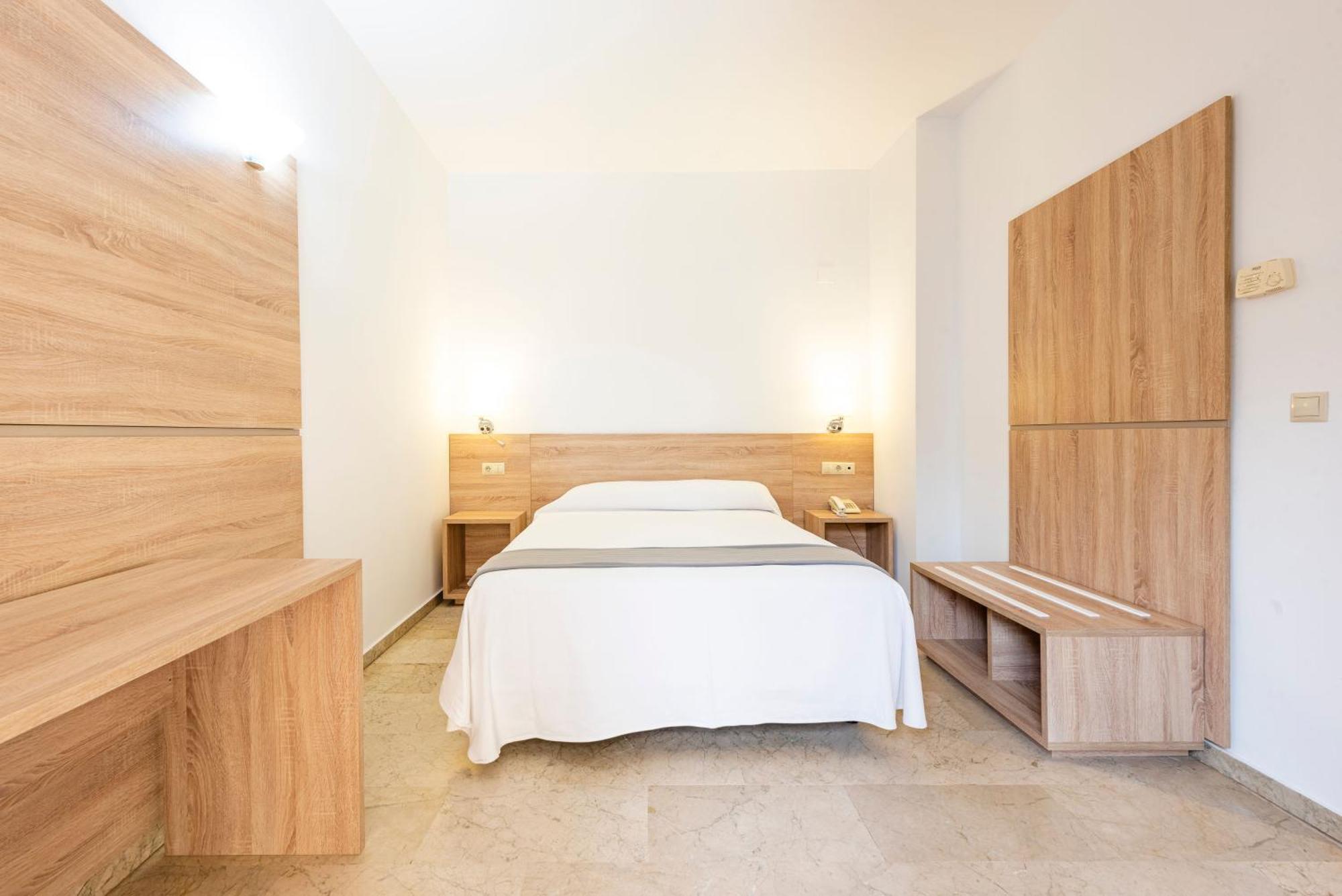 Economy Double Room