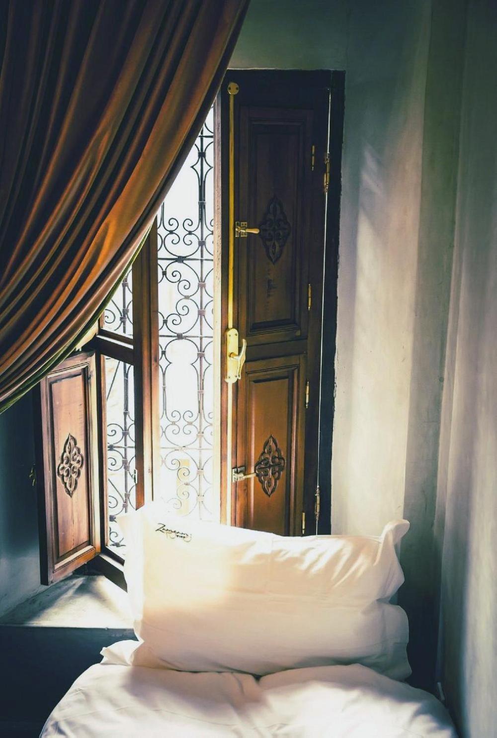 Rose Suite