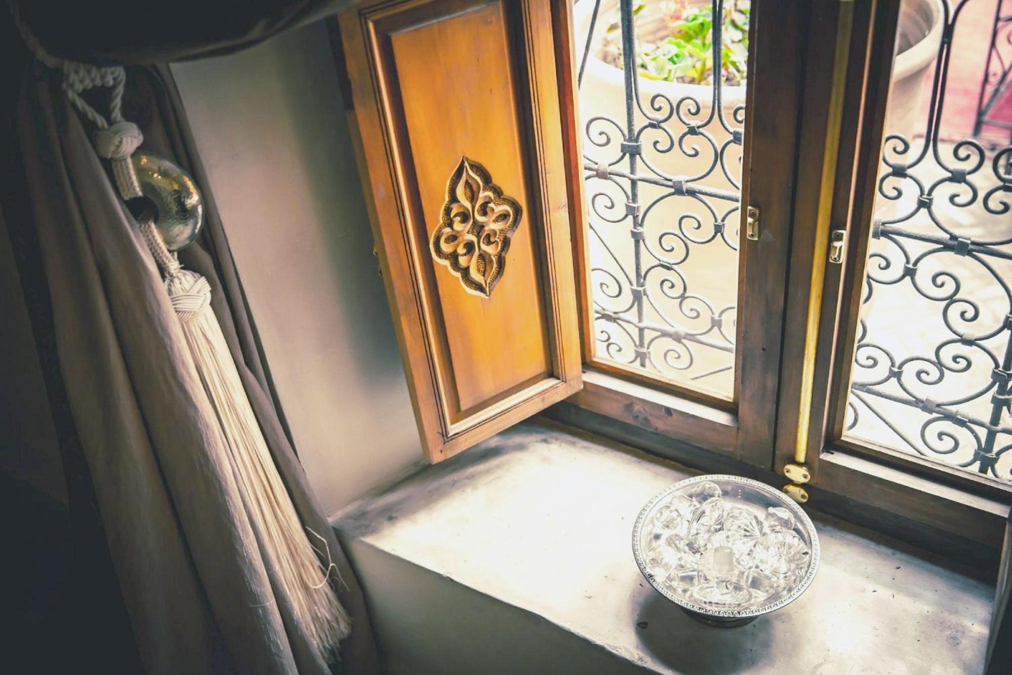 Rose Suite