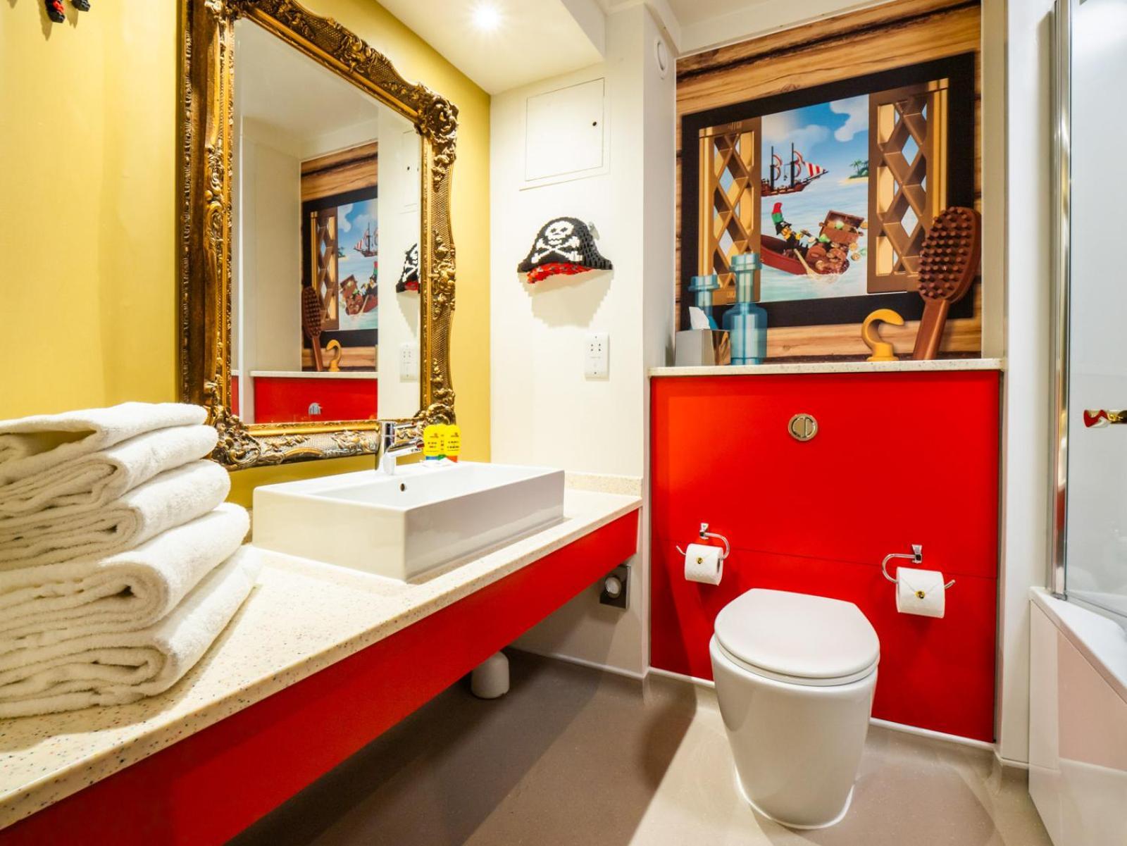 Pirate Themed Room