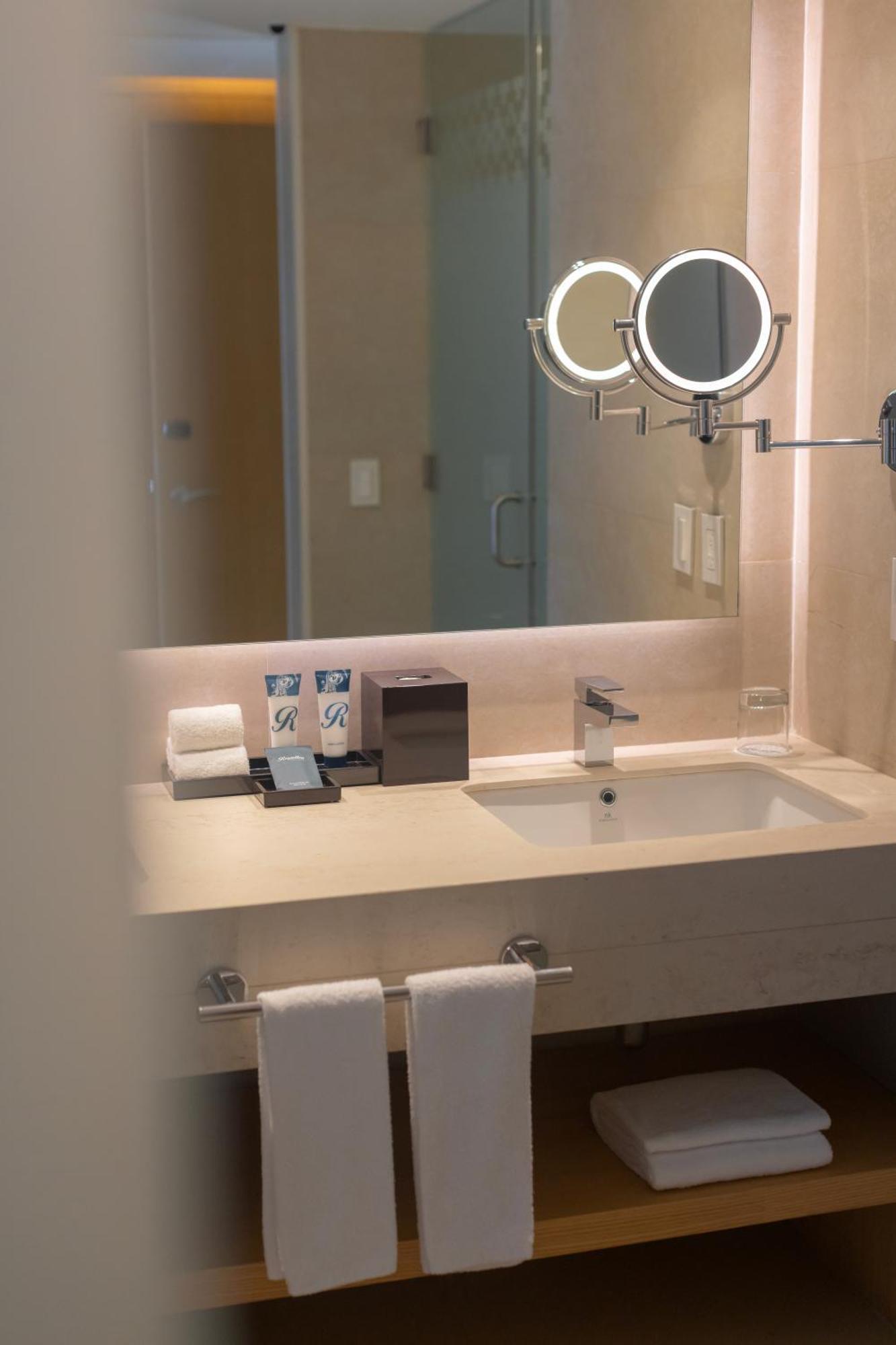 Luxury Junior Suite Ocean View