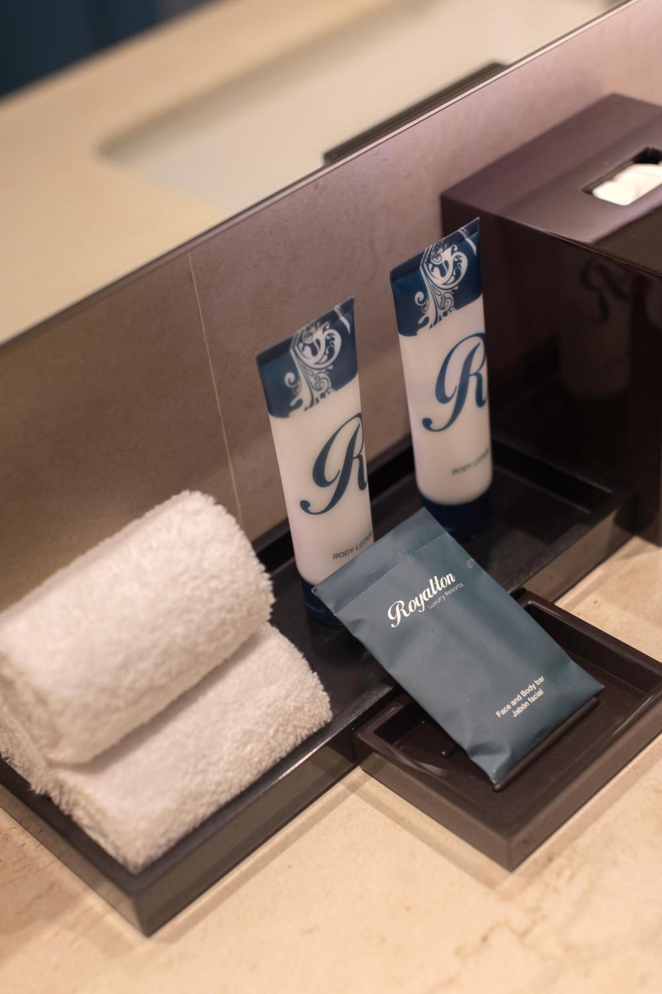 Luxury Junior Suite Ocean View