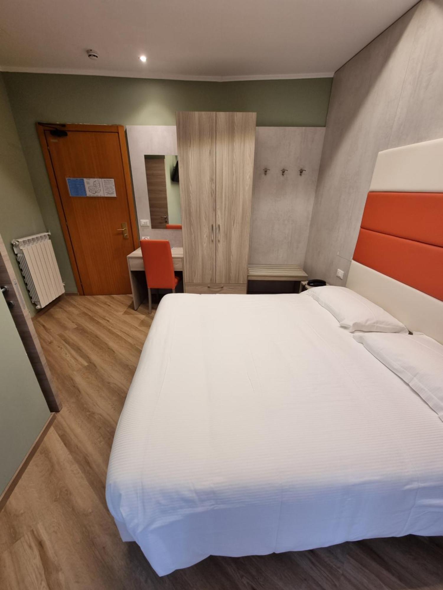 Family Suite,1024761055:JPEG