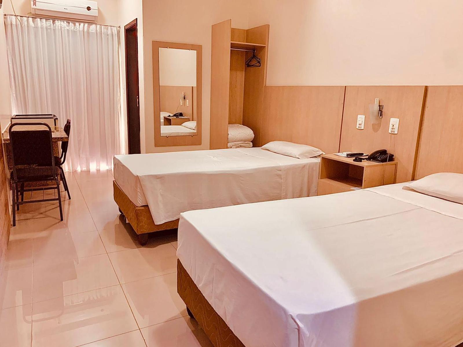 Deluxe Room,1529349298:JPEG