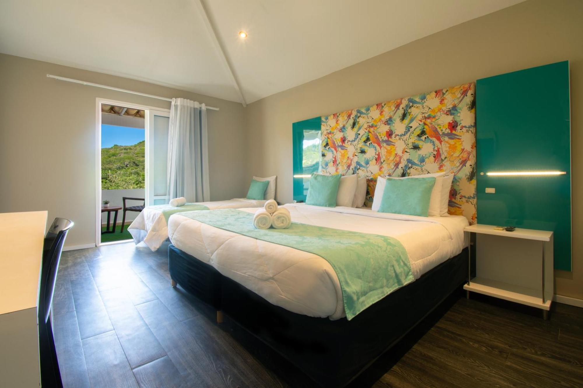Luxury Triple Room