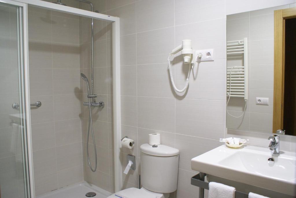 Single Room,15480316:JPEG