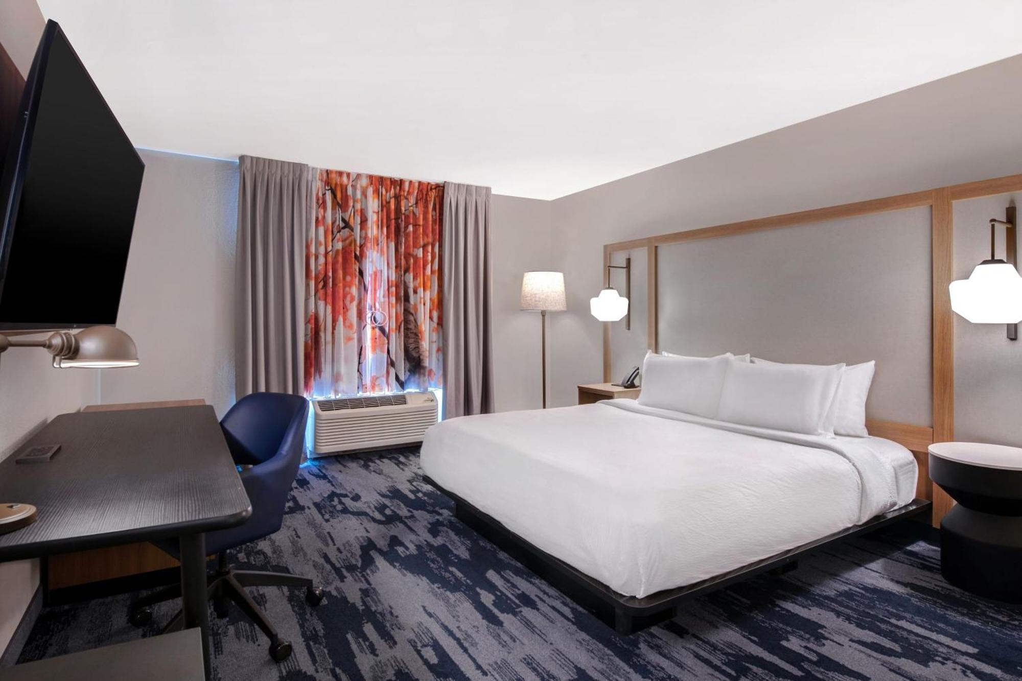 King Room,1530168061:JPEG
