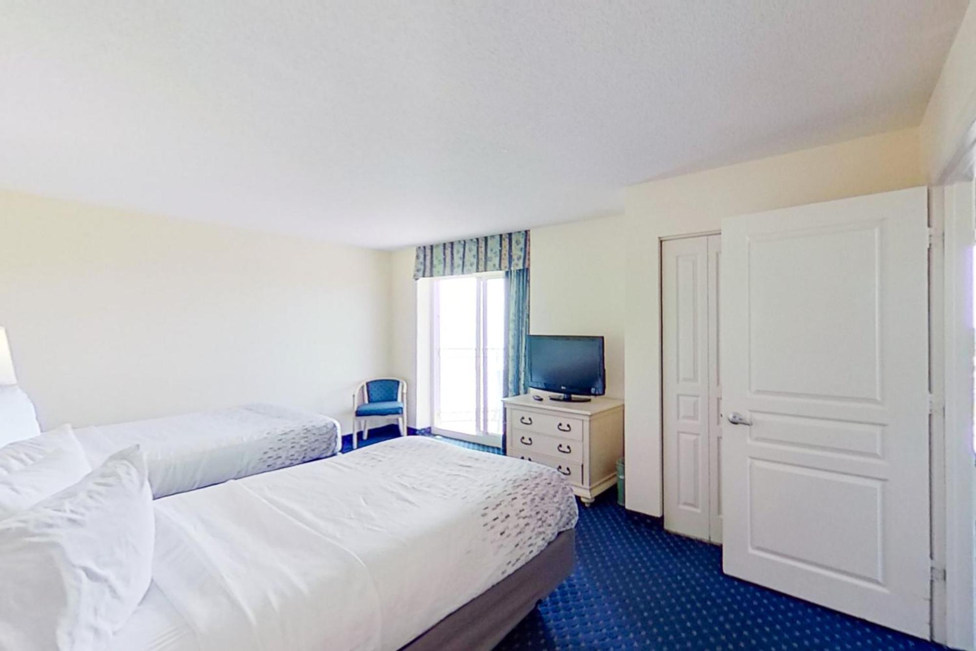 One-Bedroom Apartment,1588060142:JPEG