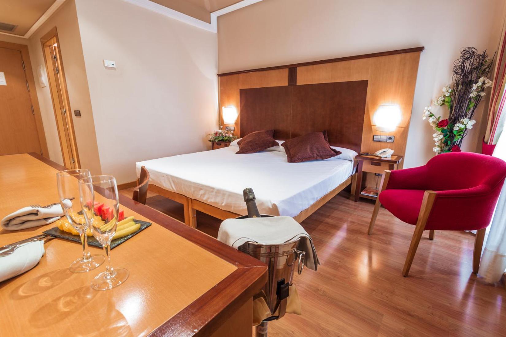 Double Room 1,1530968956:JPEG