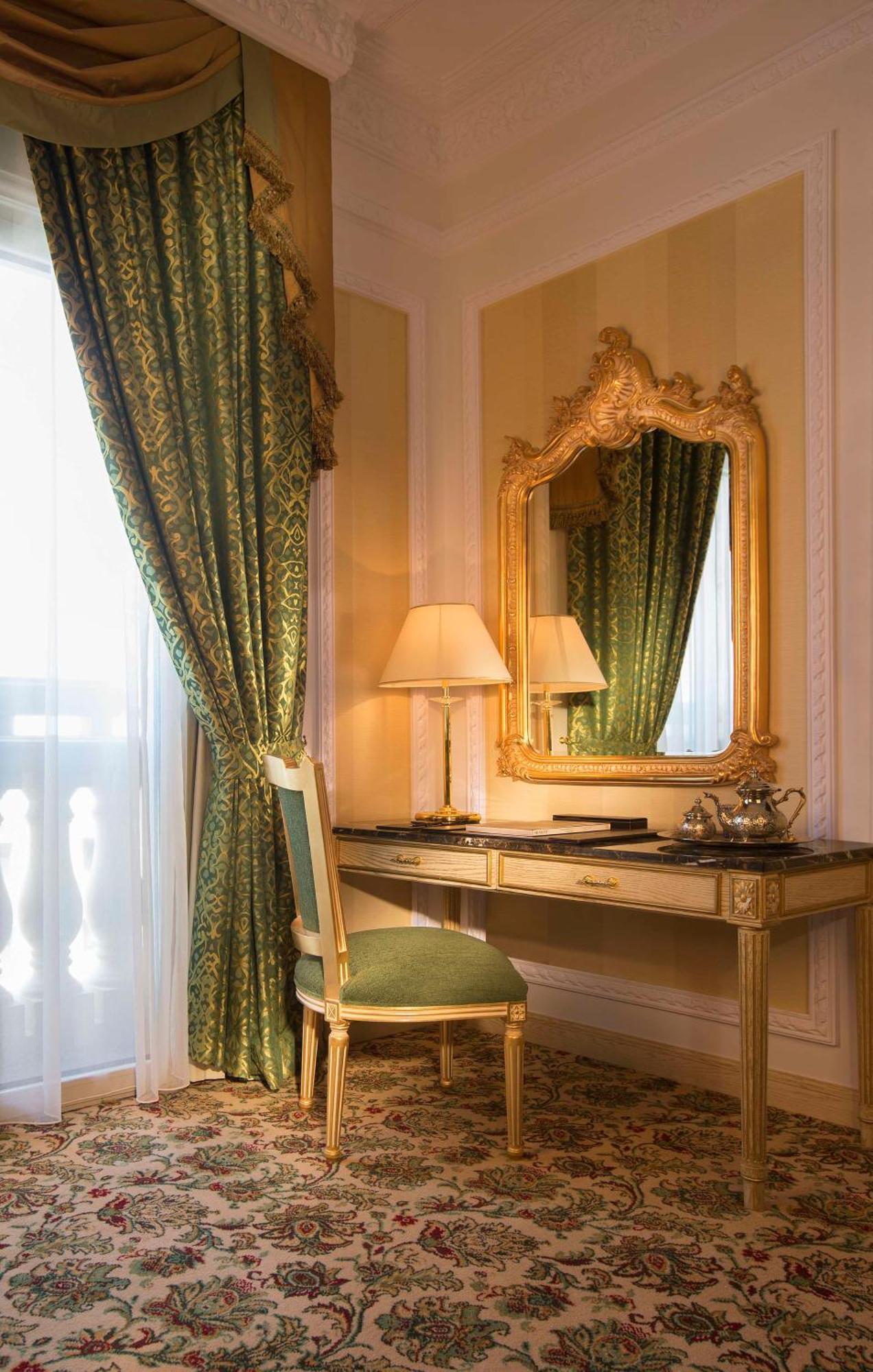 King Guest Room