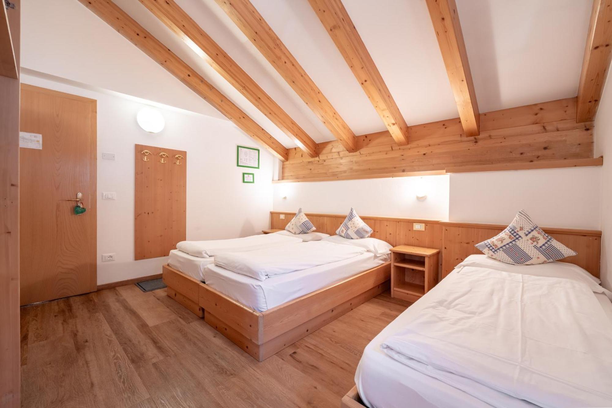Economy Triple Room Mountain View