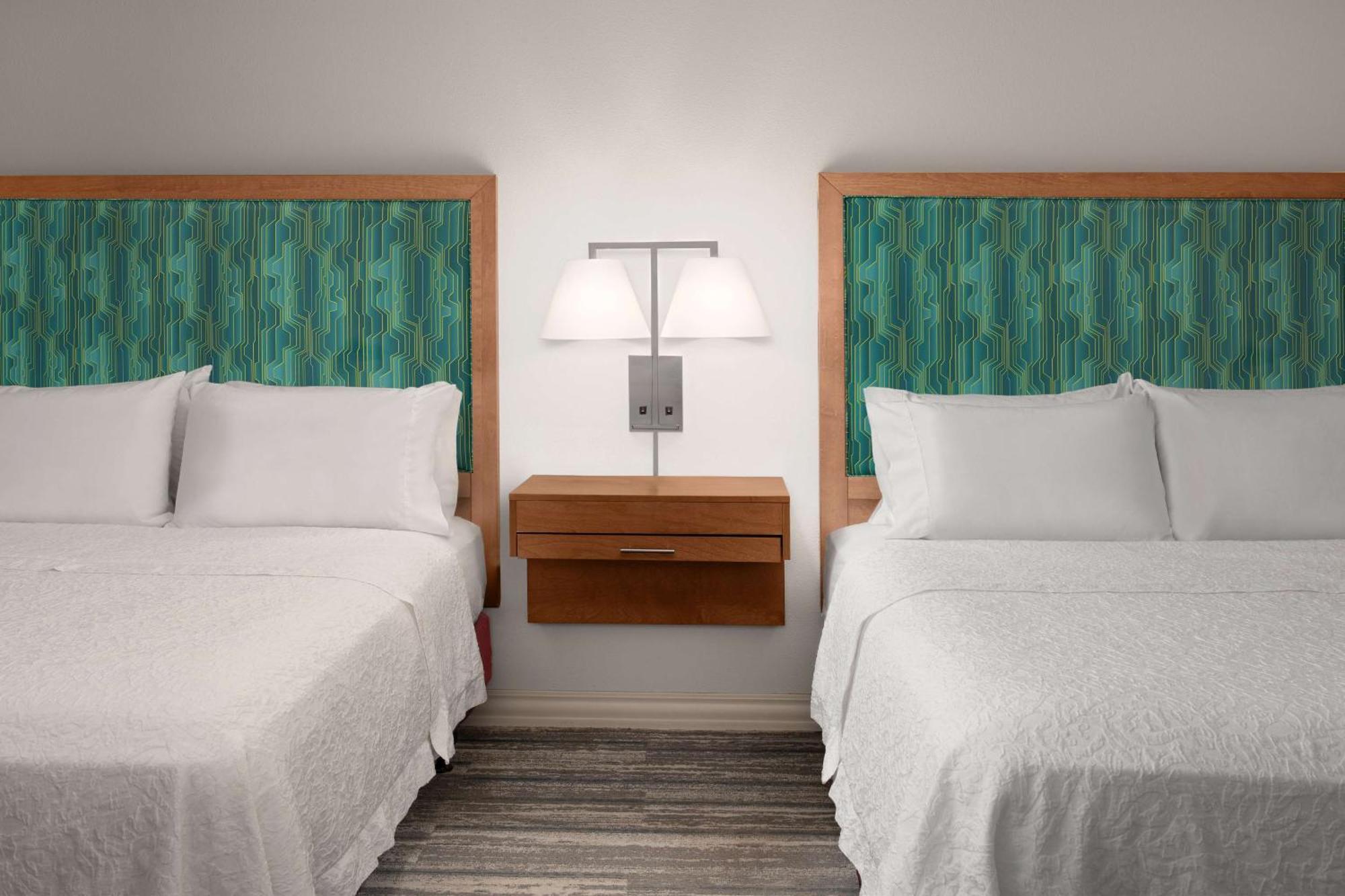 Queen Room Two Queen Beds