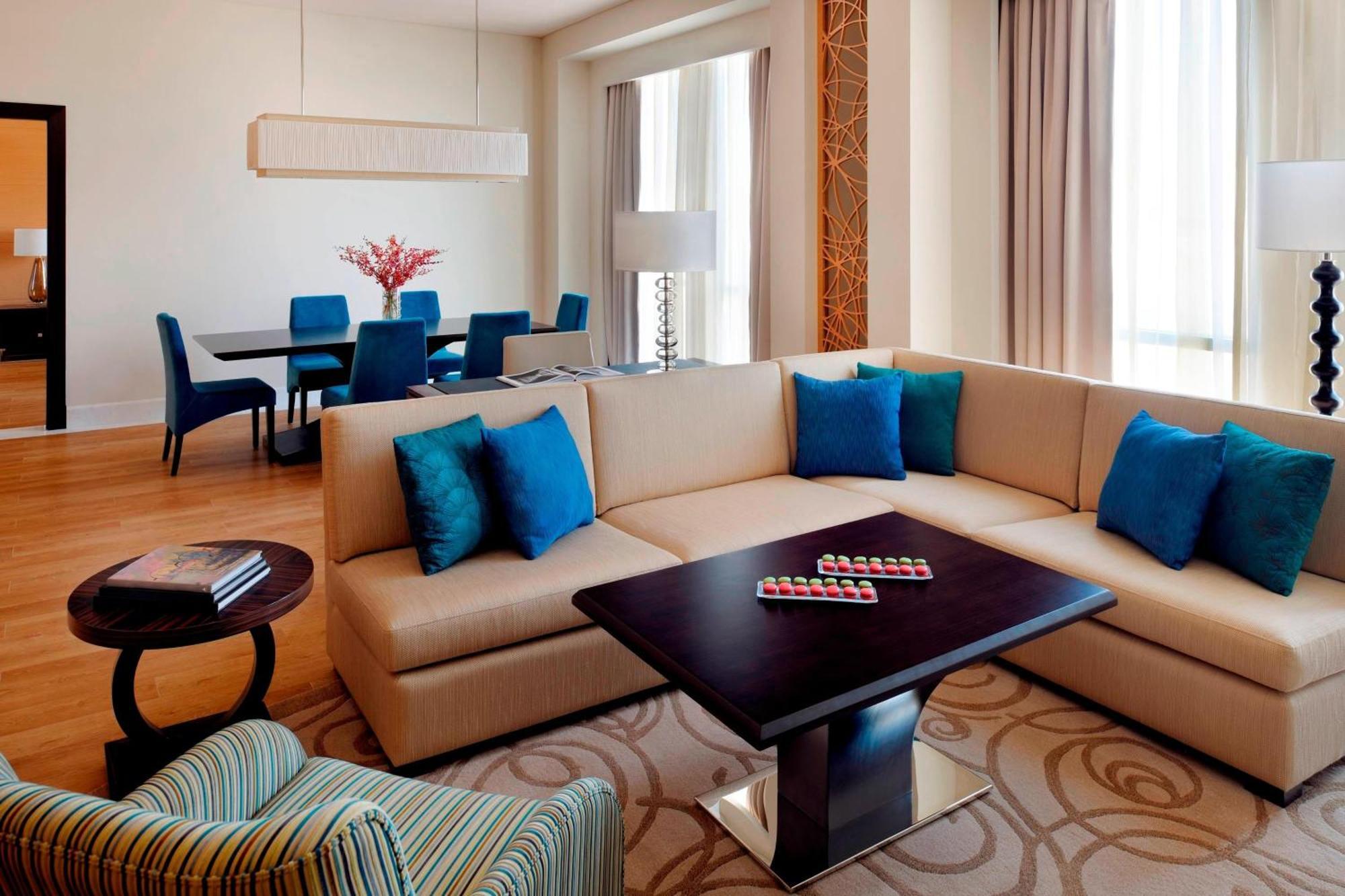Zabeel Suite – Lounge Access,1532497522:JPEG