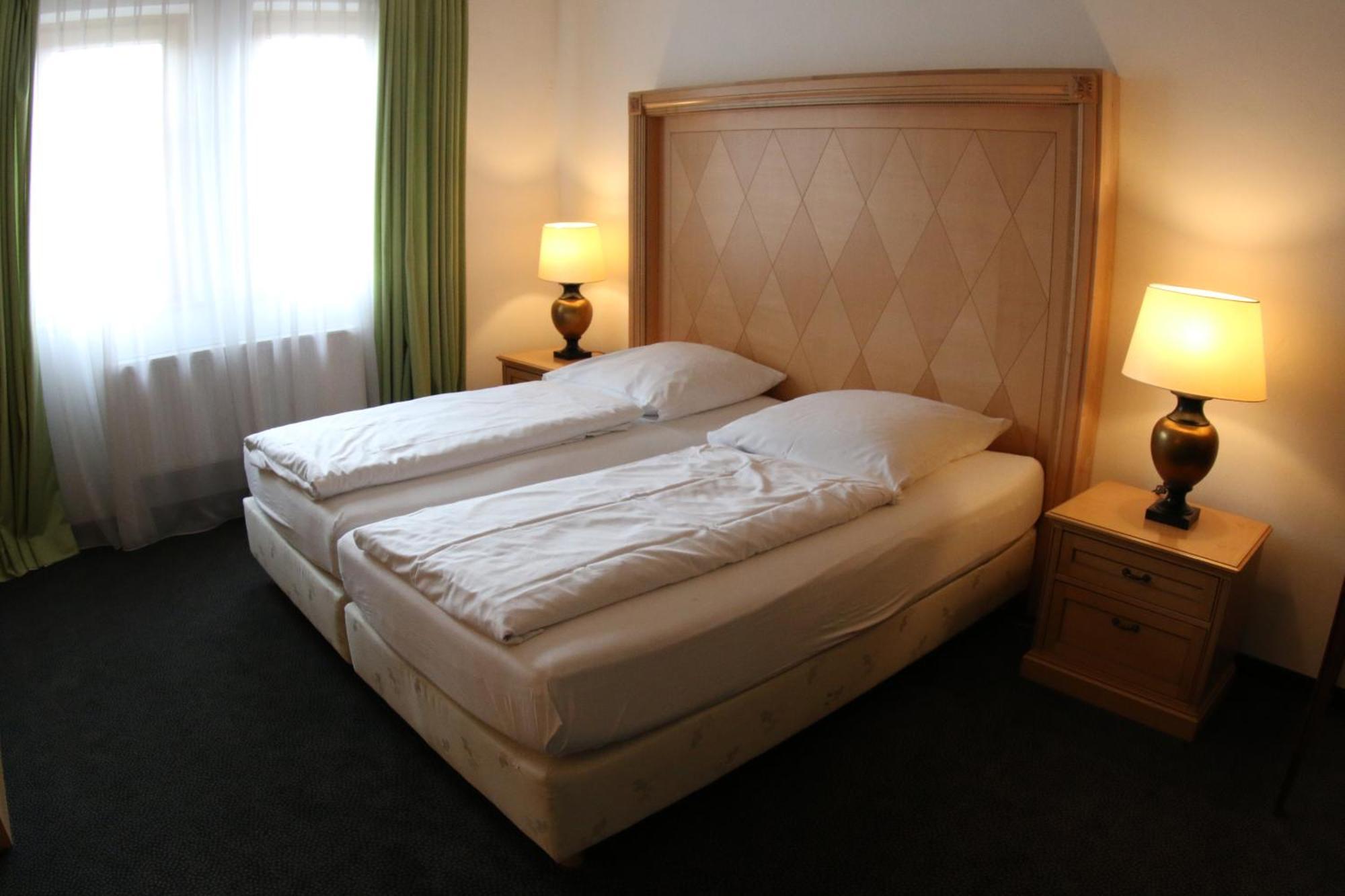Large Double Room