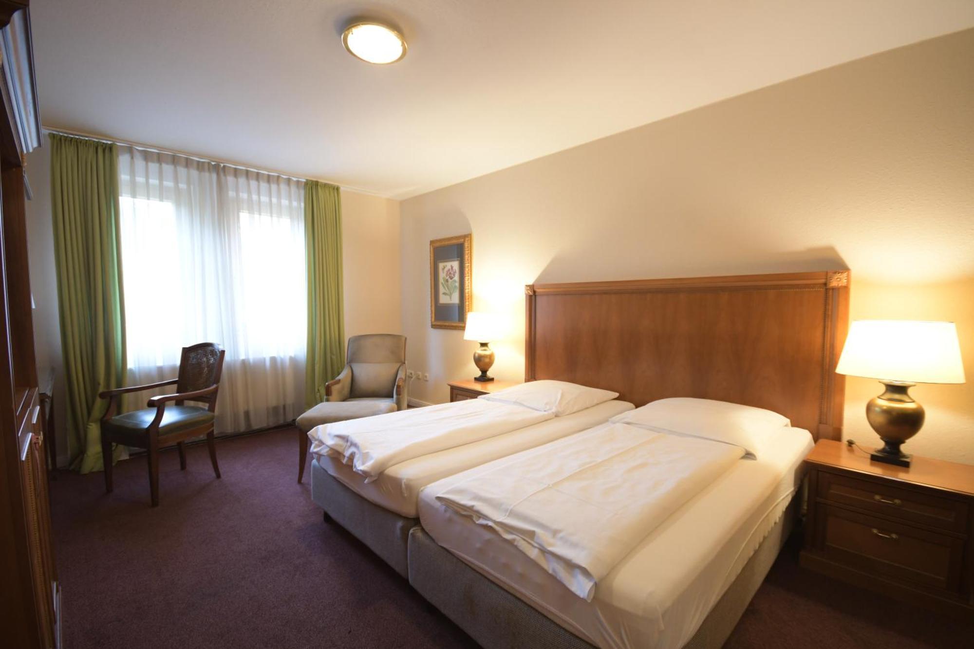 Large Double Room