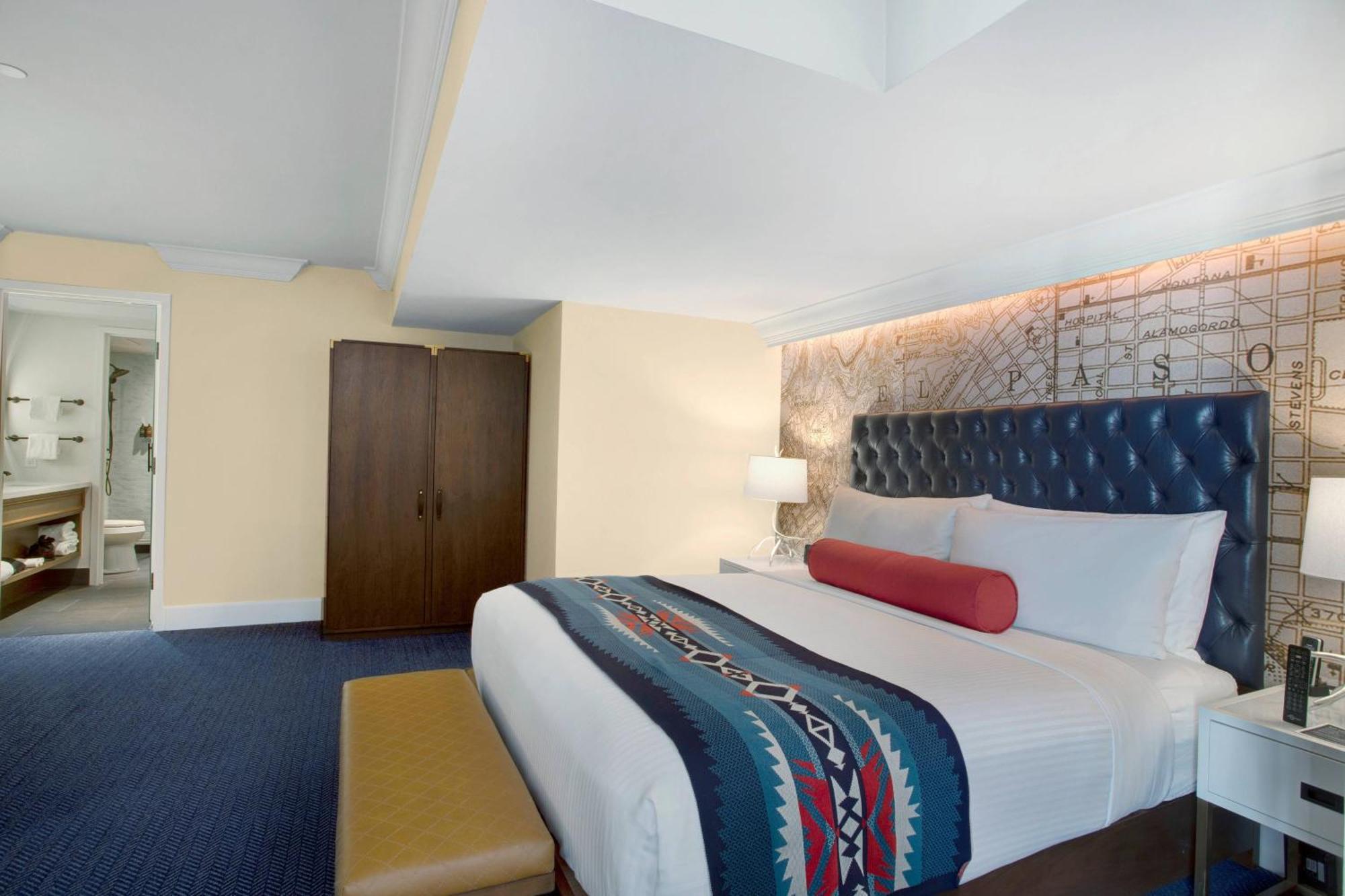 One-Bedroom Suite,1532790691:JPEG
