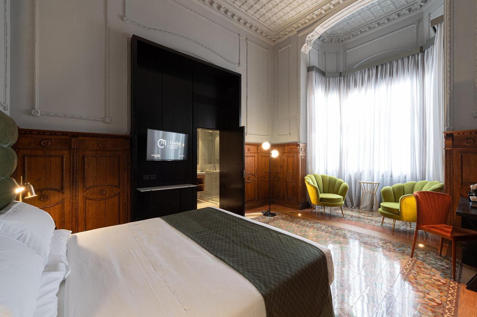 Superior Double Room,1285109305:JPEG