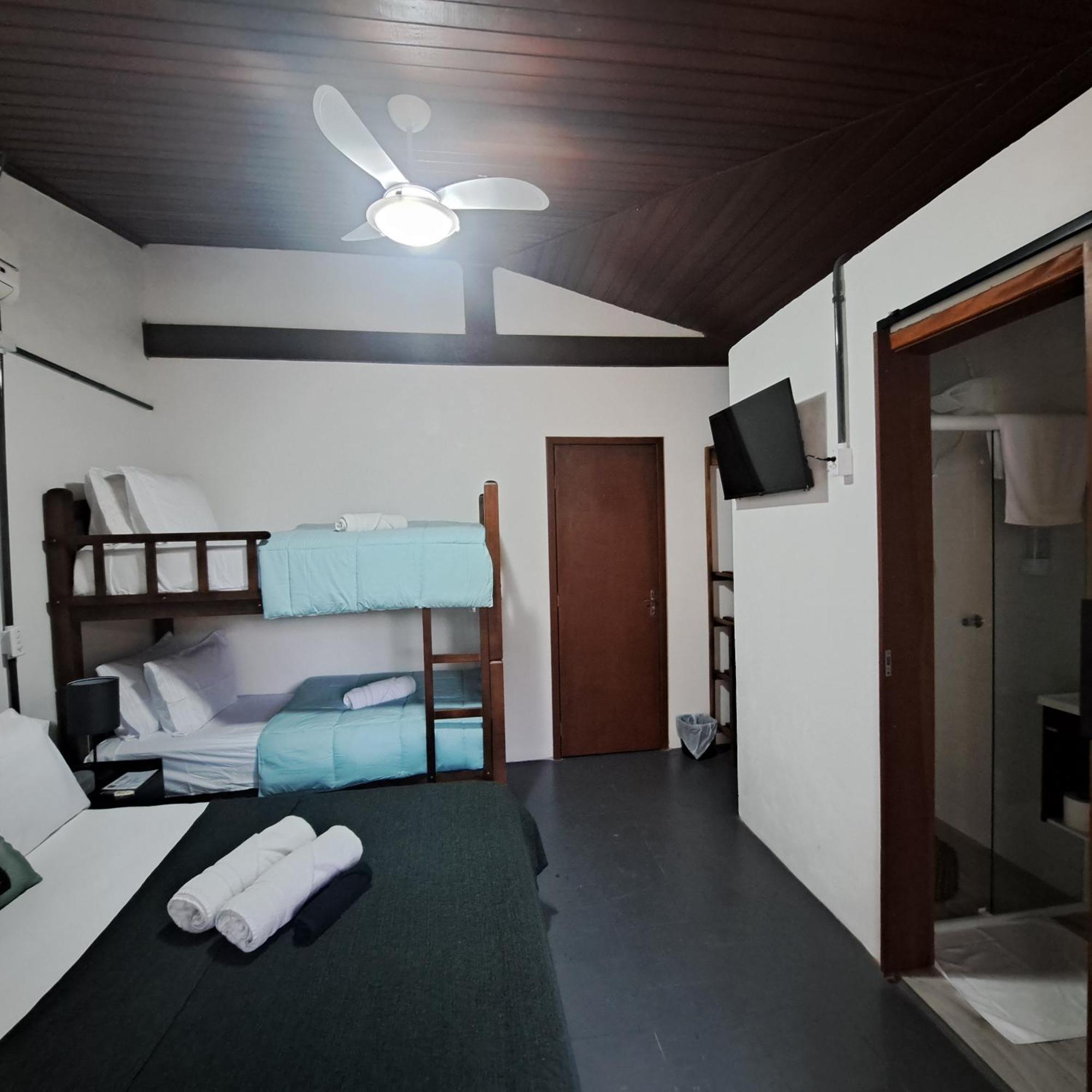 Deluxe Family Suite